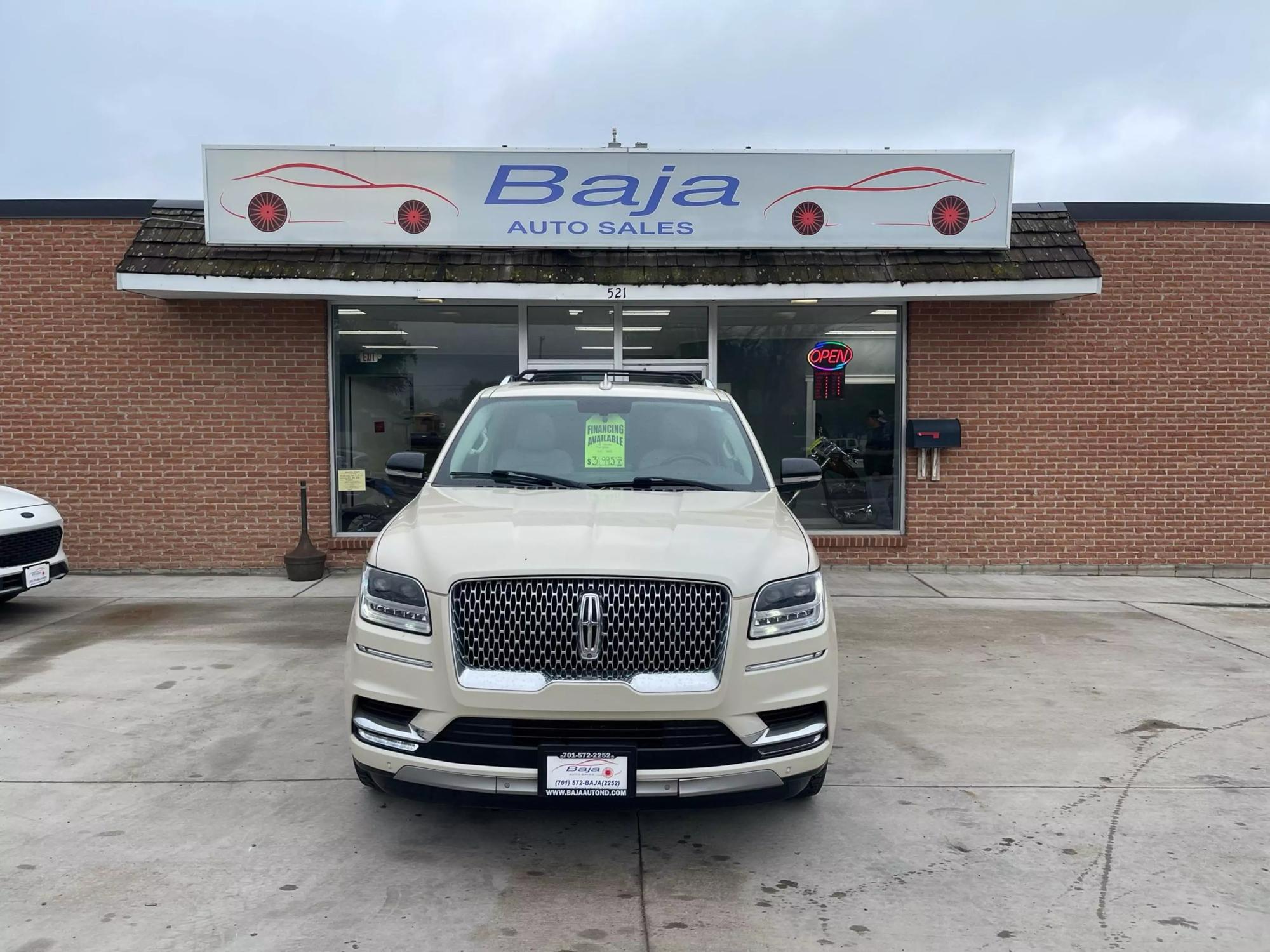 2018 Lincoln Navigator Select photo 27