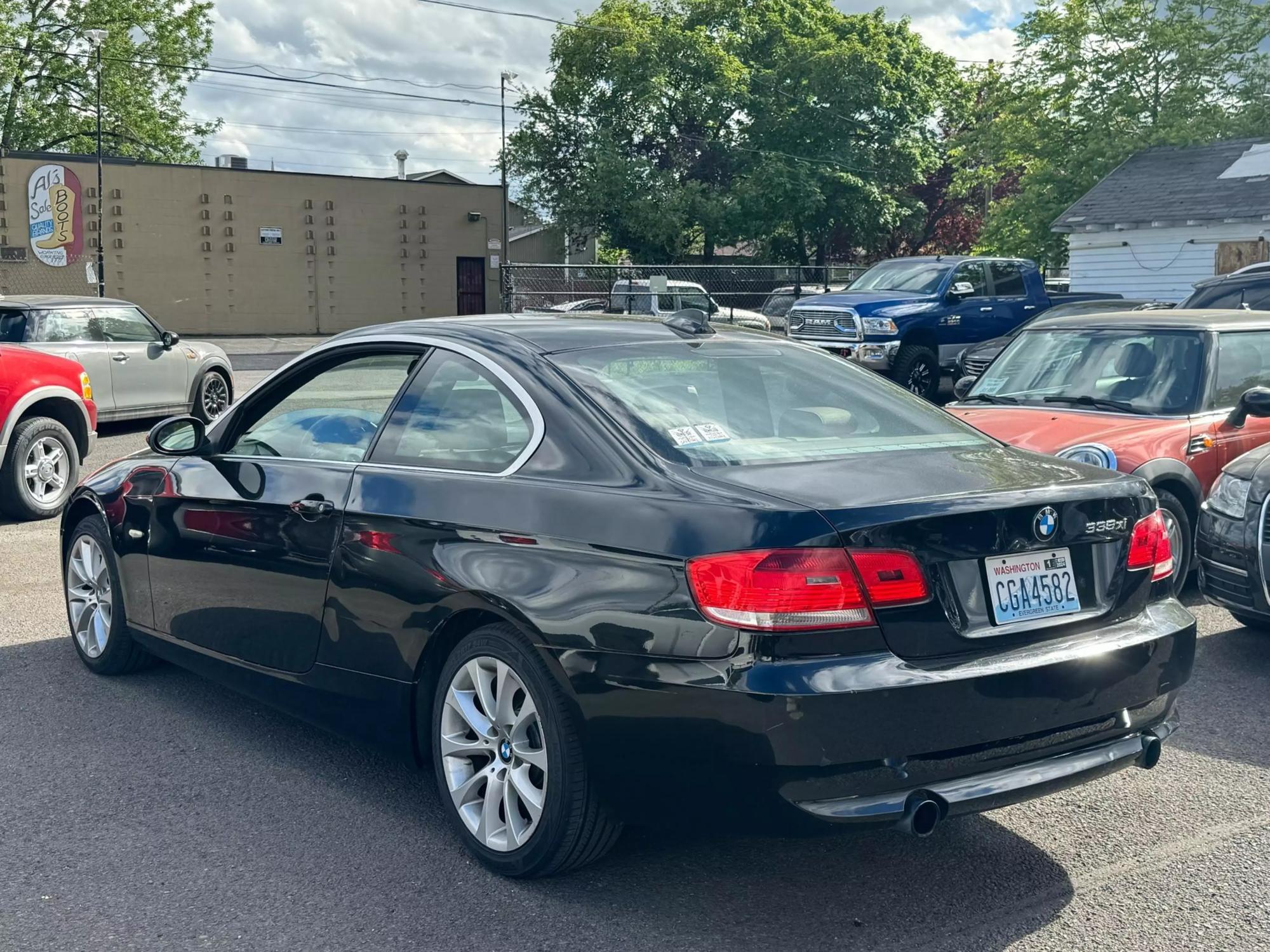 2008 BMW 3 Series 335xi photo 26