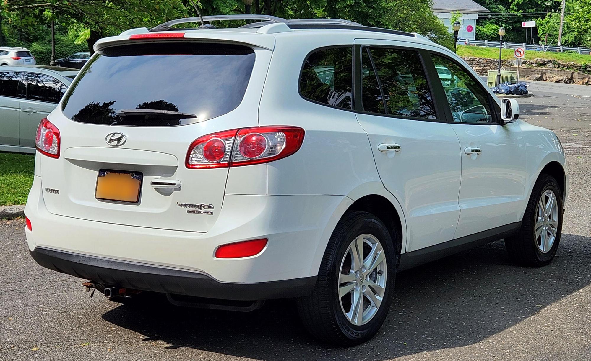 2011 Hyundai Santa Fe Limited photo 19