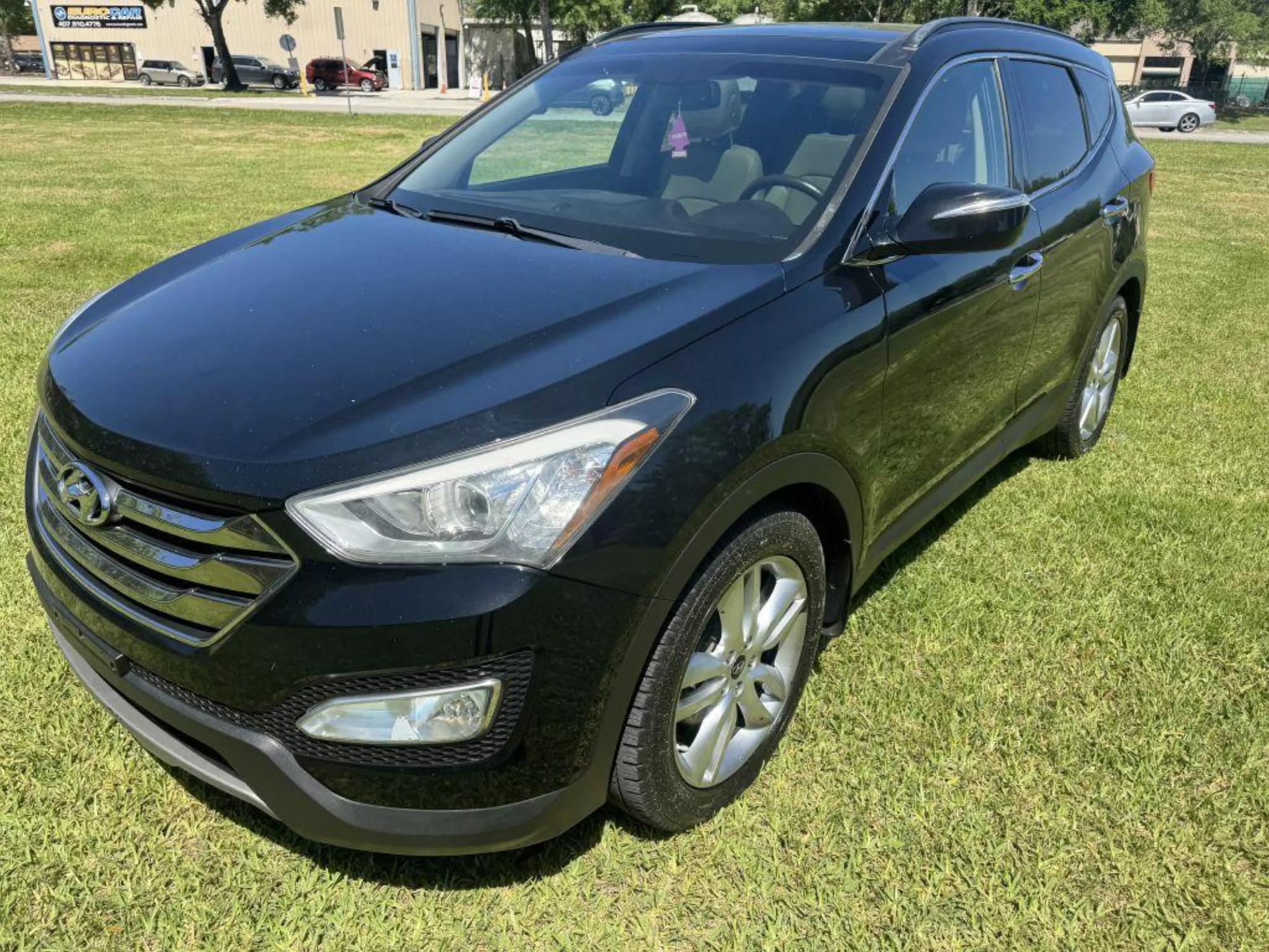 2014 Hyundai Santa Fe Sport 2.0T photo 21