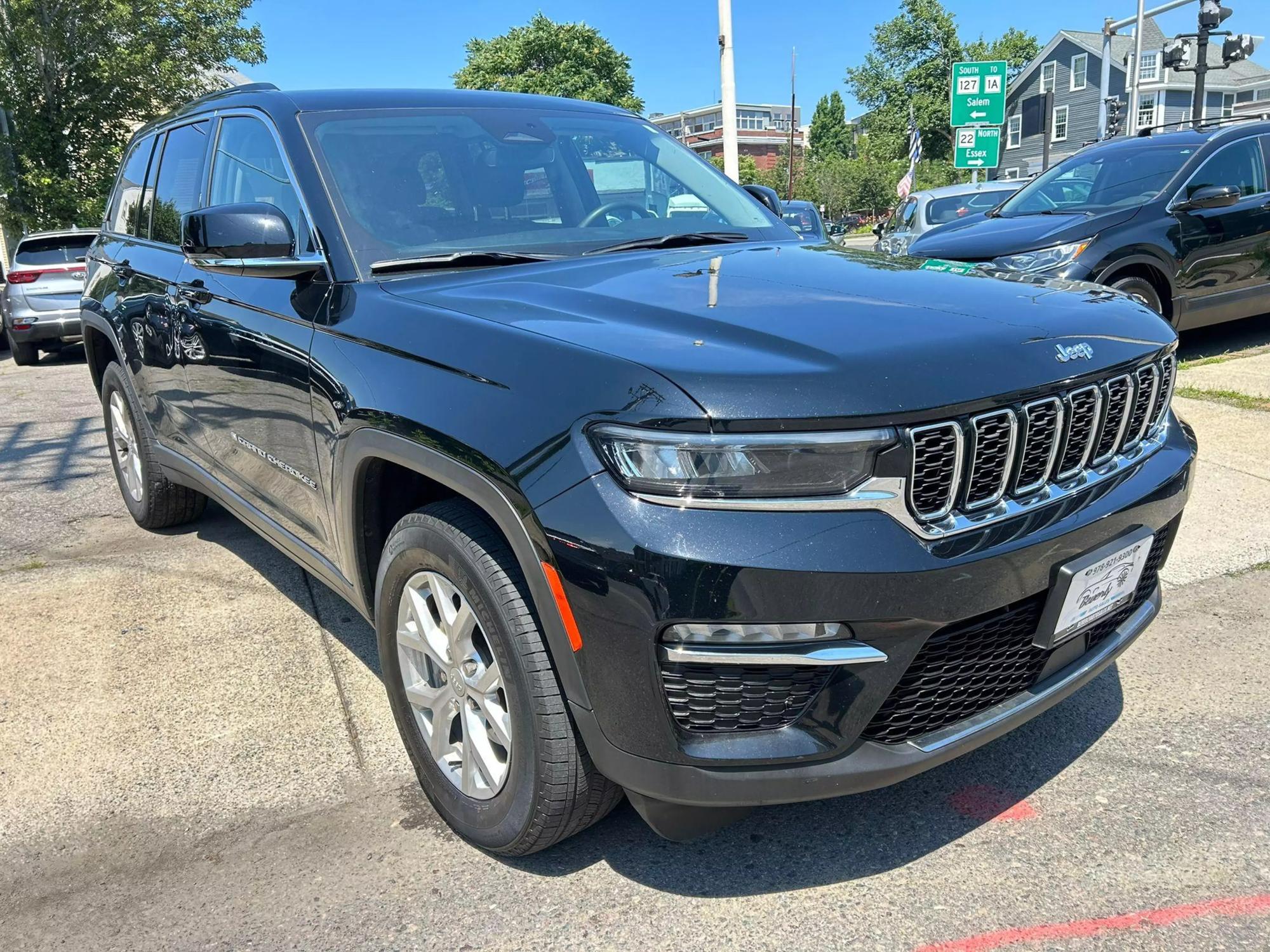 2023 Jeep Grand Cherokee Limited photo 21