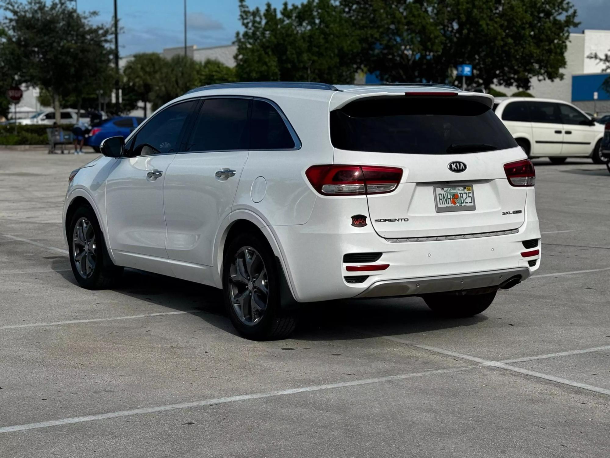 2016 Kia Sorento Limited photo 33