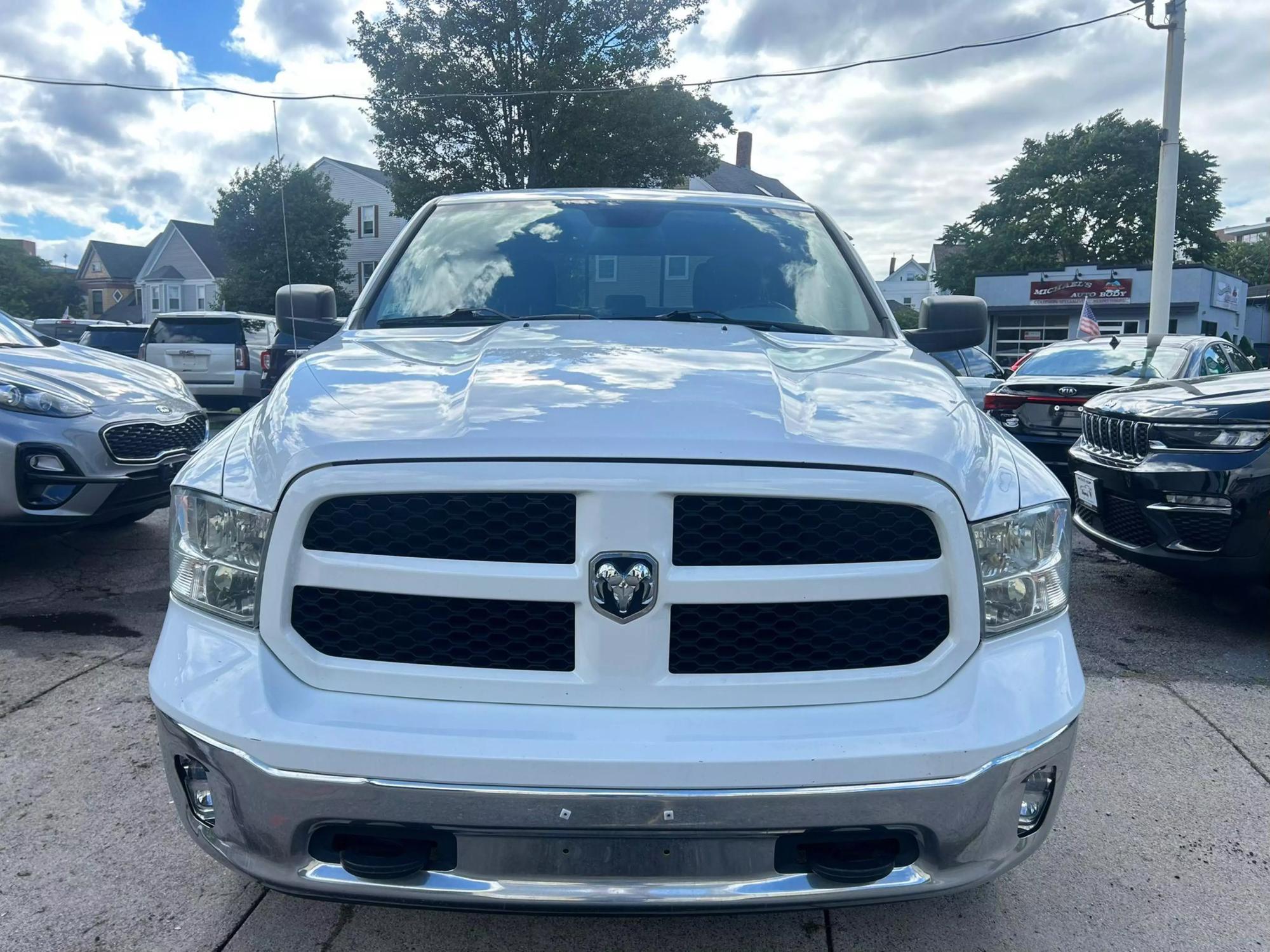 2016 RAM Ram 1500 Pickup SLT photo 17