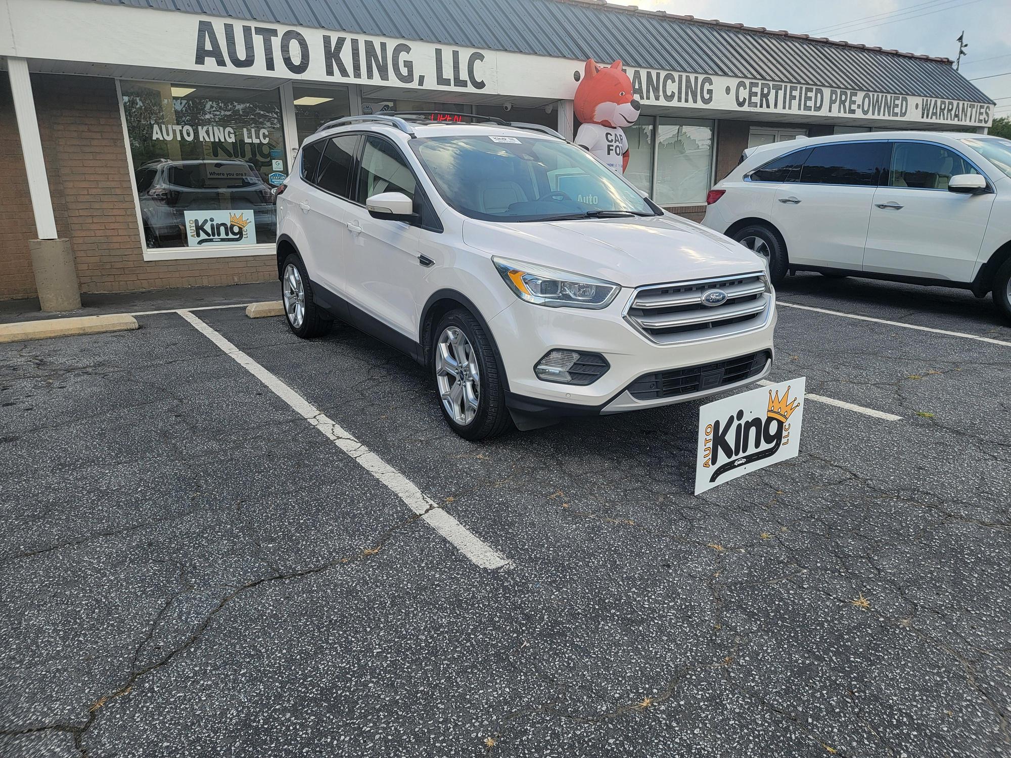 2017 Ford Escape Titanium photo 43