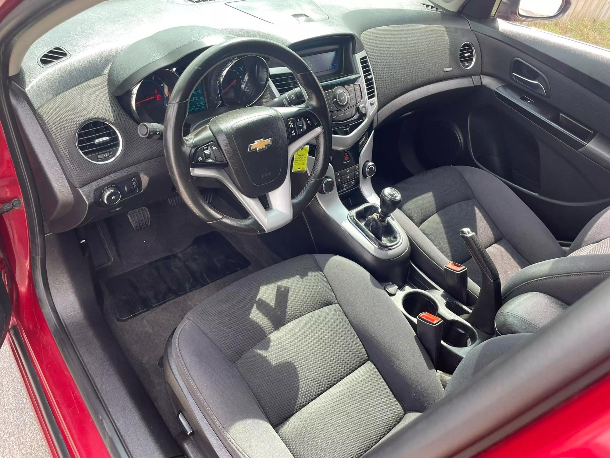 2014 Chevrolet Cruze 1LT photo 18