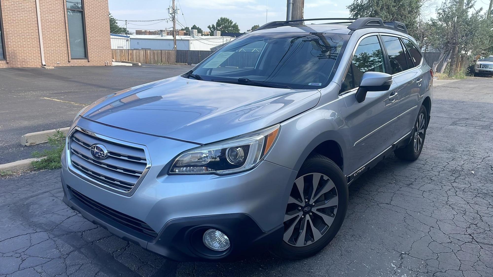 2015 Subaru Outback Limited photo 30