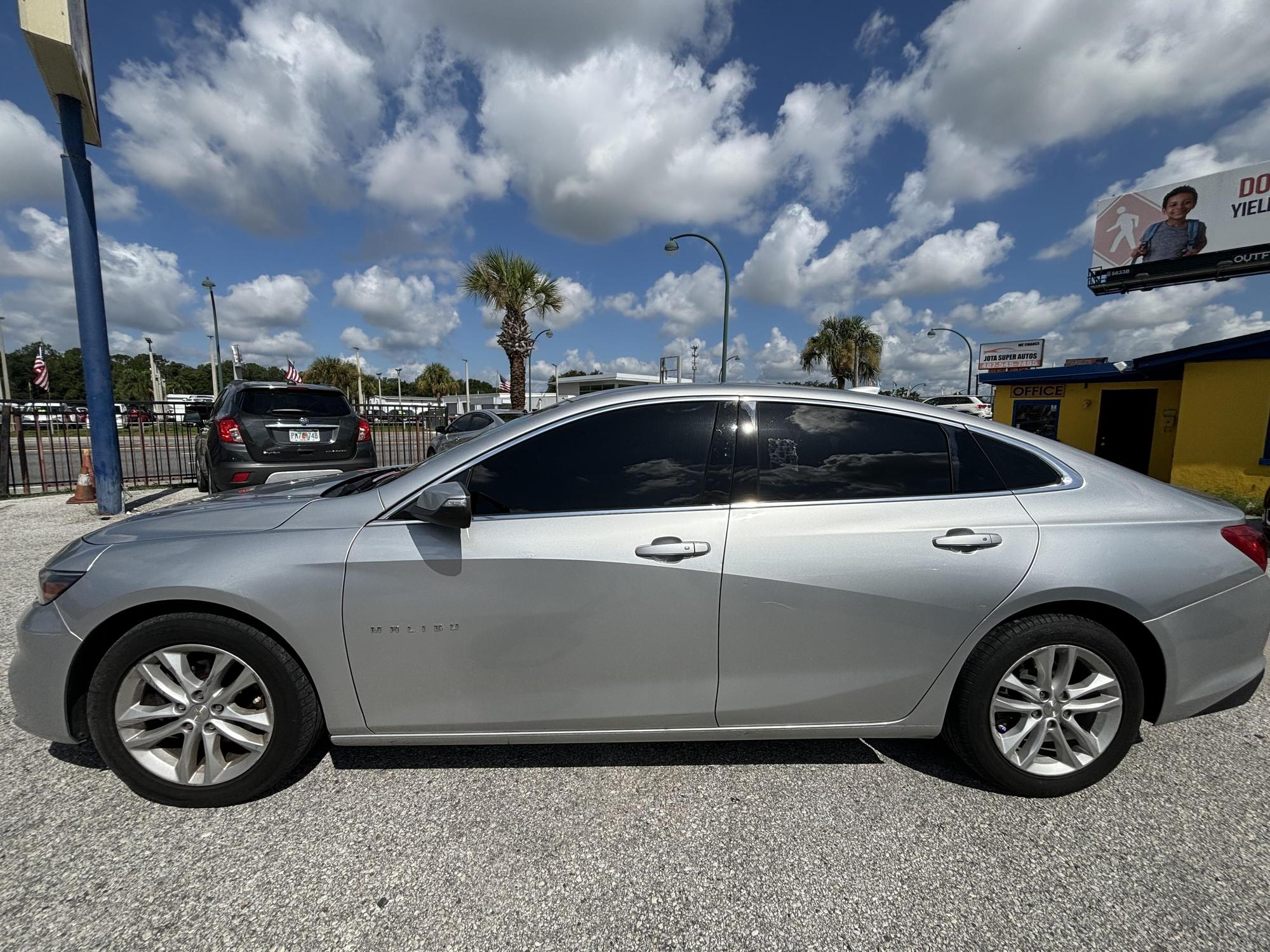 2018 Chevrolet Malibu 1LT photo 35