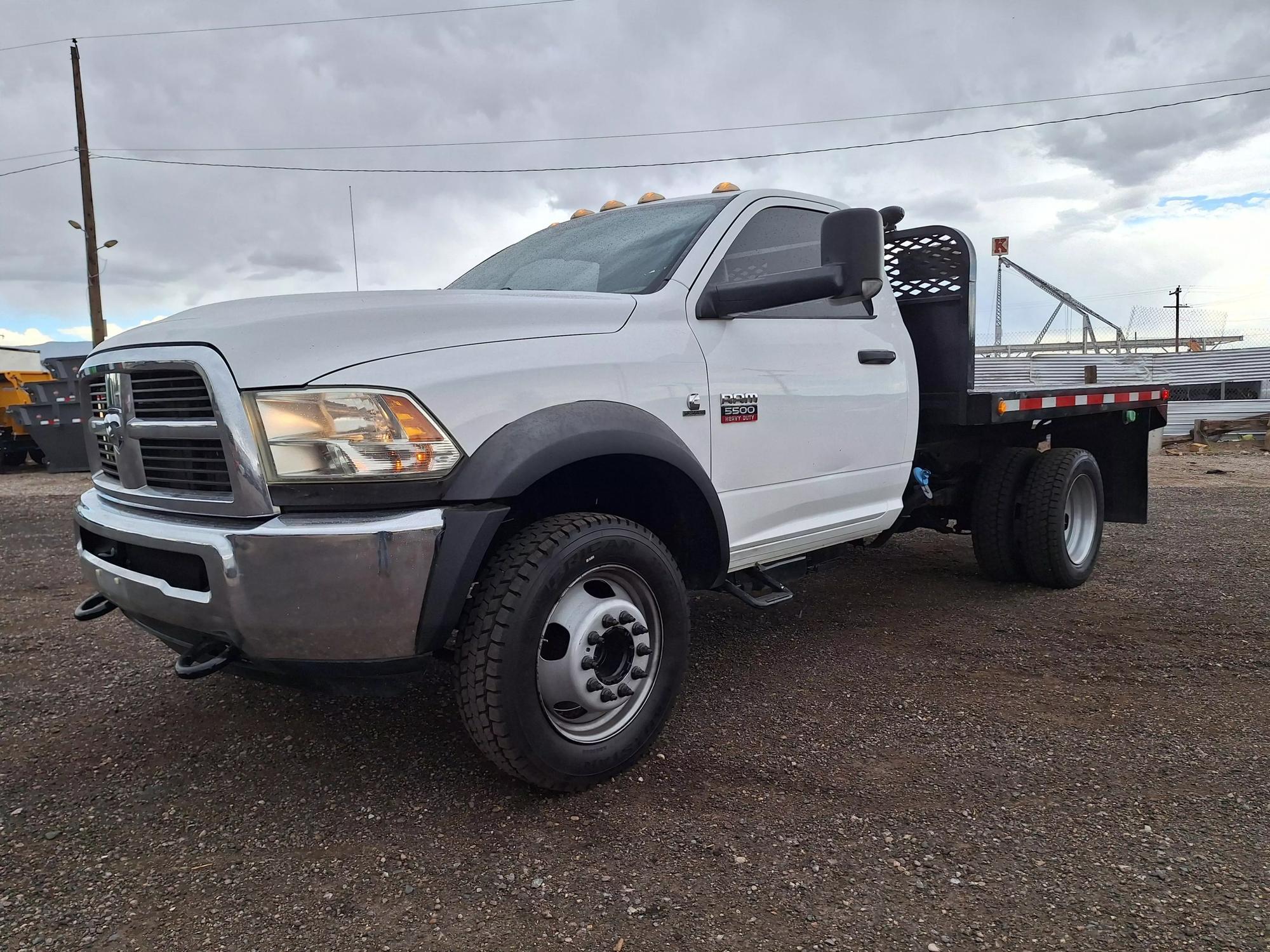 2012 Dodge Ram 5500 null photo 17