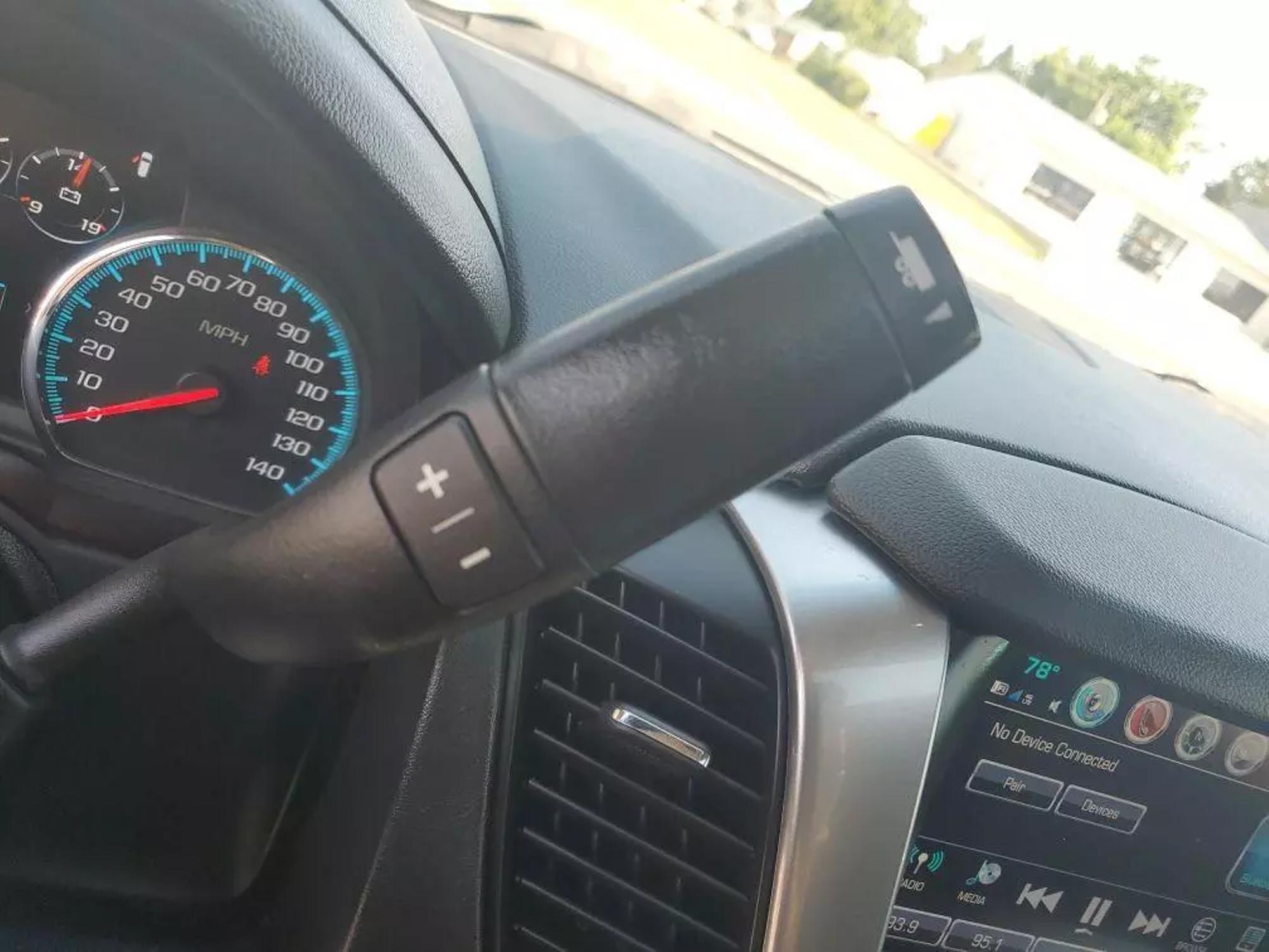 2019 Chevrolet Suburban Premier photo 63