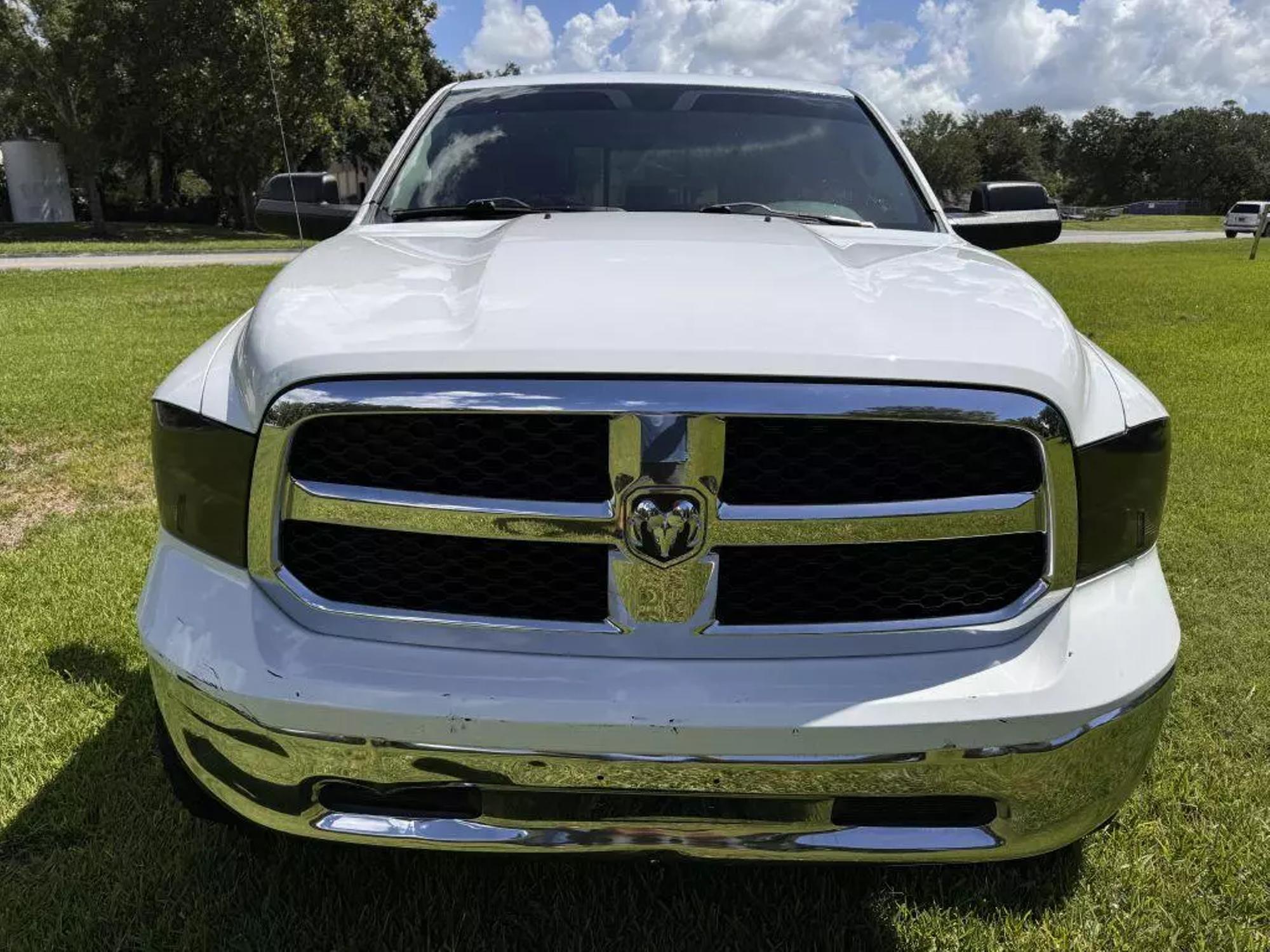 2014 RAM Ram 1500 Pickup SLT photo 23