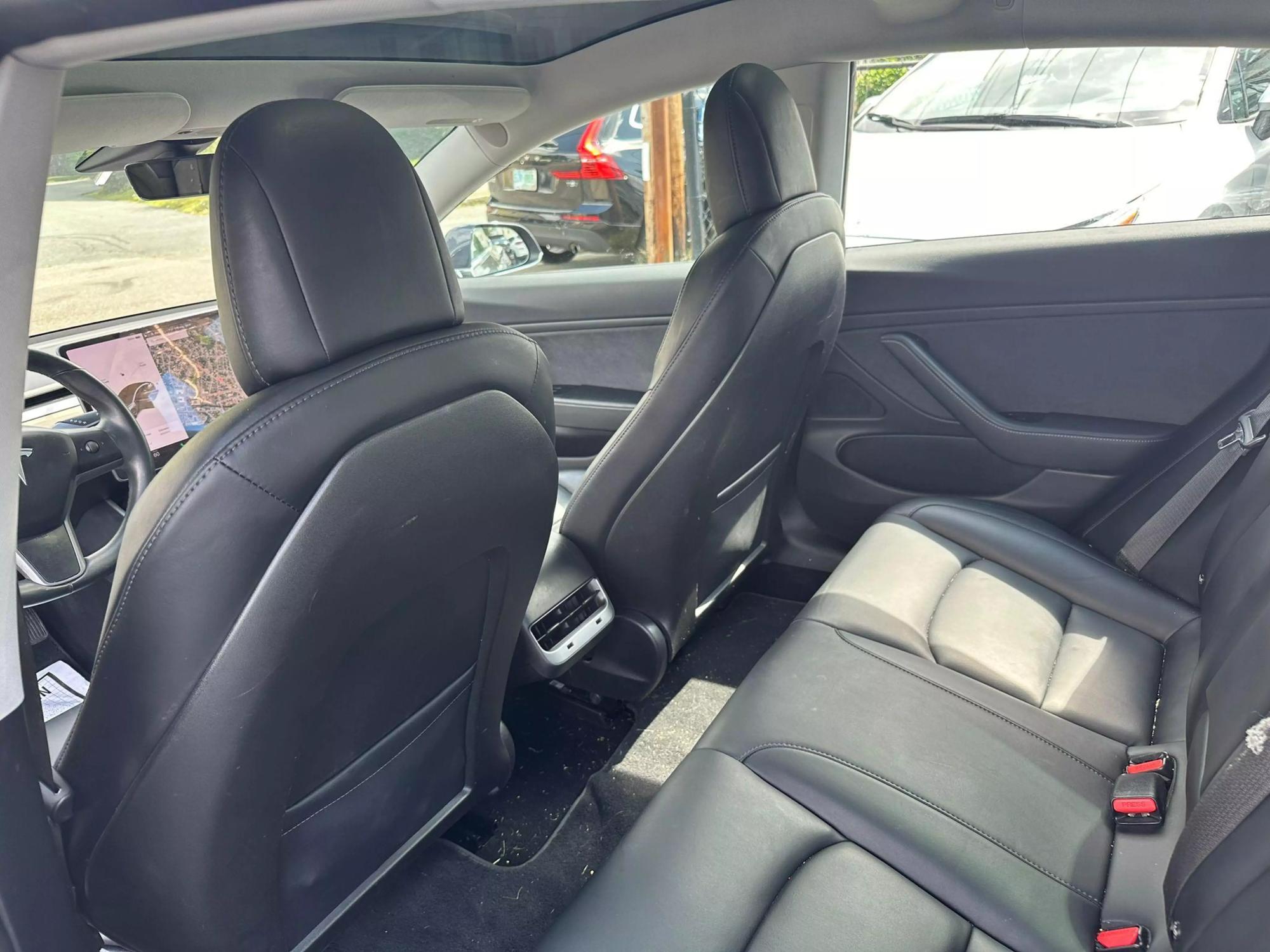 2018 Tesla Model 3 Base photo 28