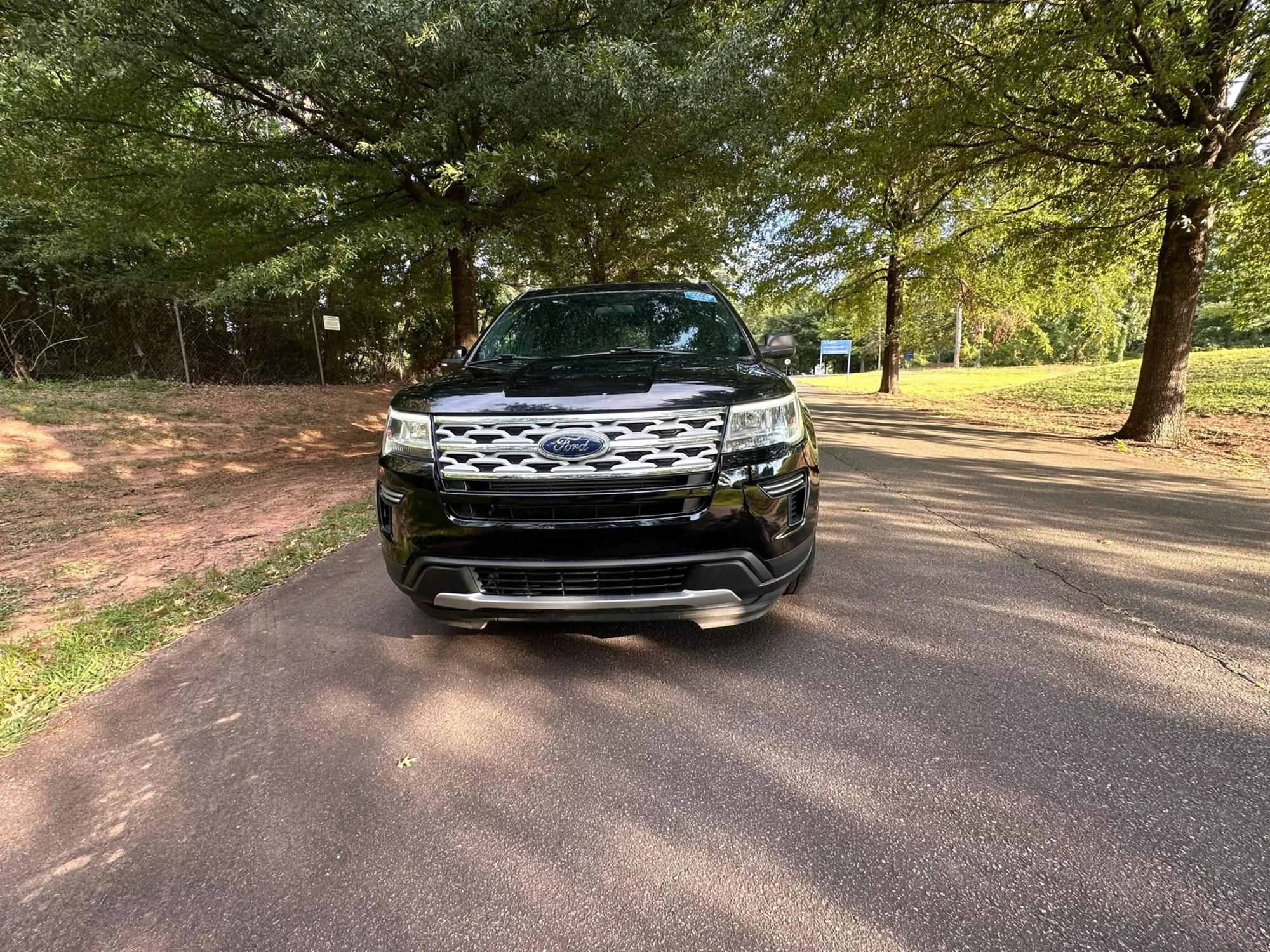 2018 Ford Explorer XLT photo 28