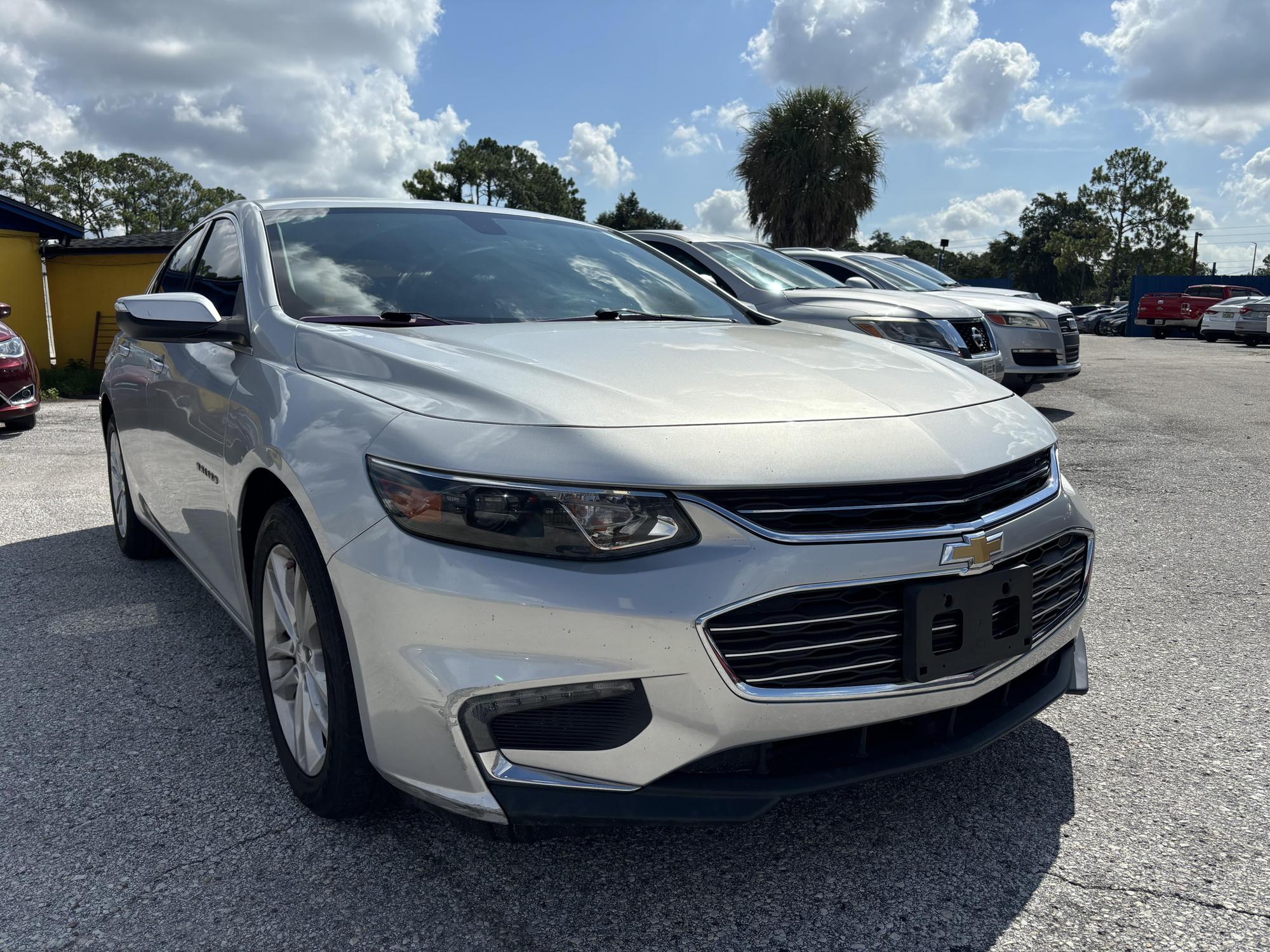 2018 Chevrolet Malibu 1LT photo 25