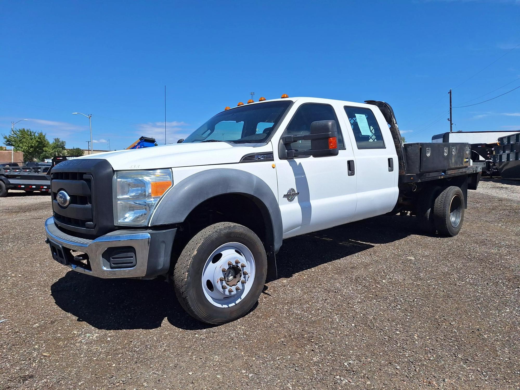 2012 Ford F-450 Super Duty Chassis Cab null photo 13