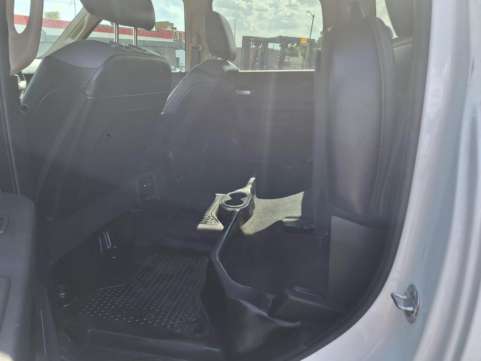 2019 RAM Ram 3500 Chassis Cab Tradesman photo 22