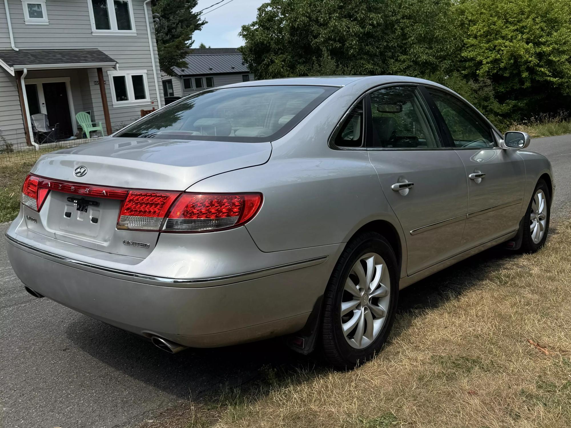 2007 Hyundai Azera Limited photo 21