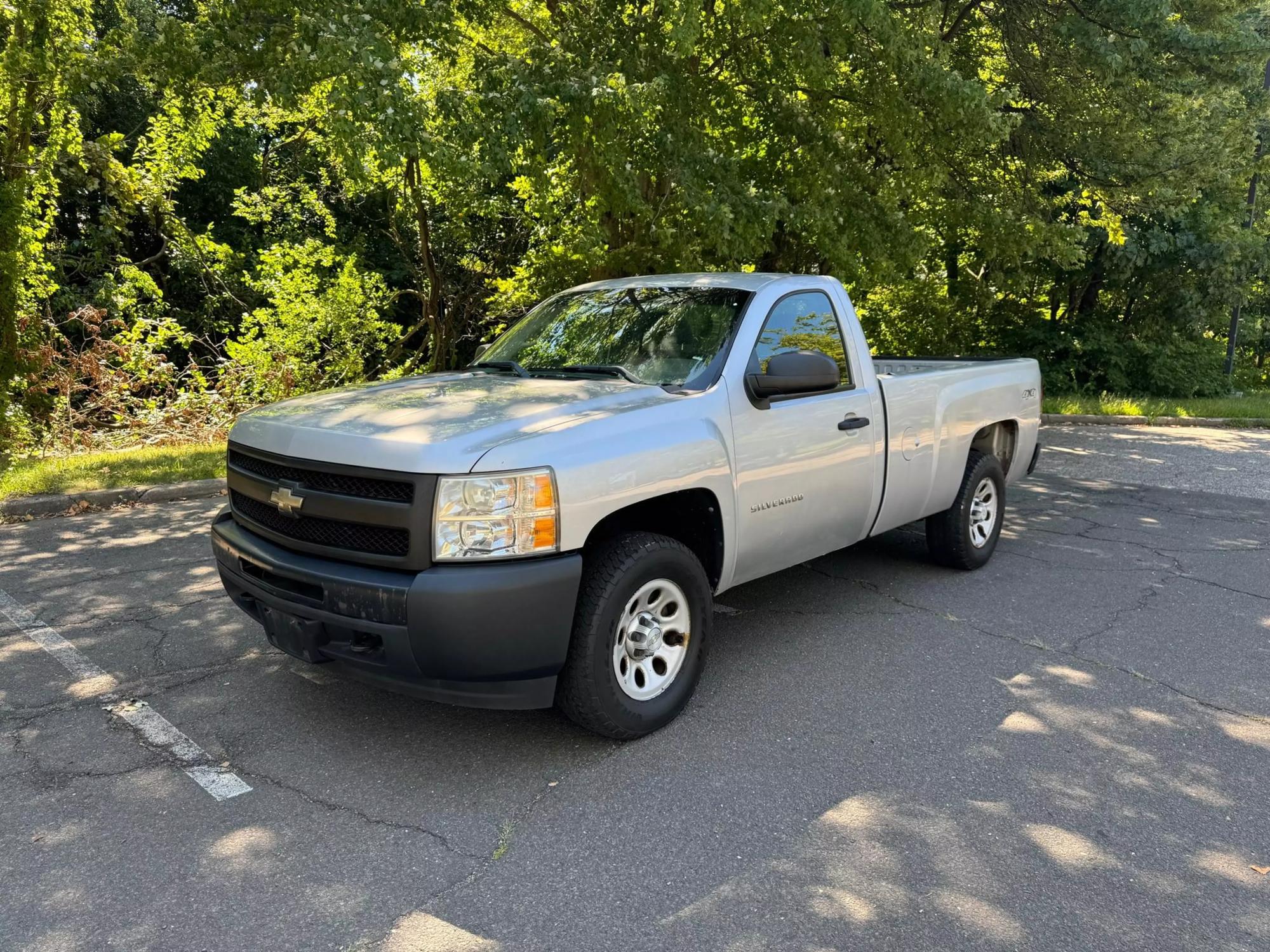 2011 Chevrolet Silverado 1500 Work Truck photo 9