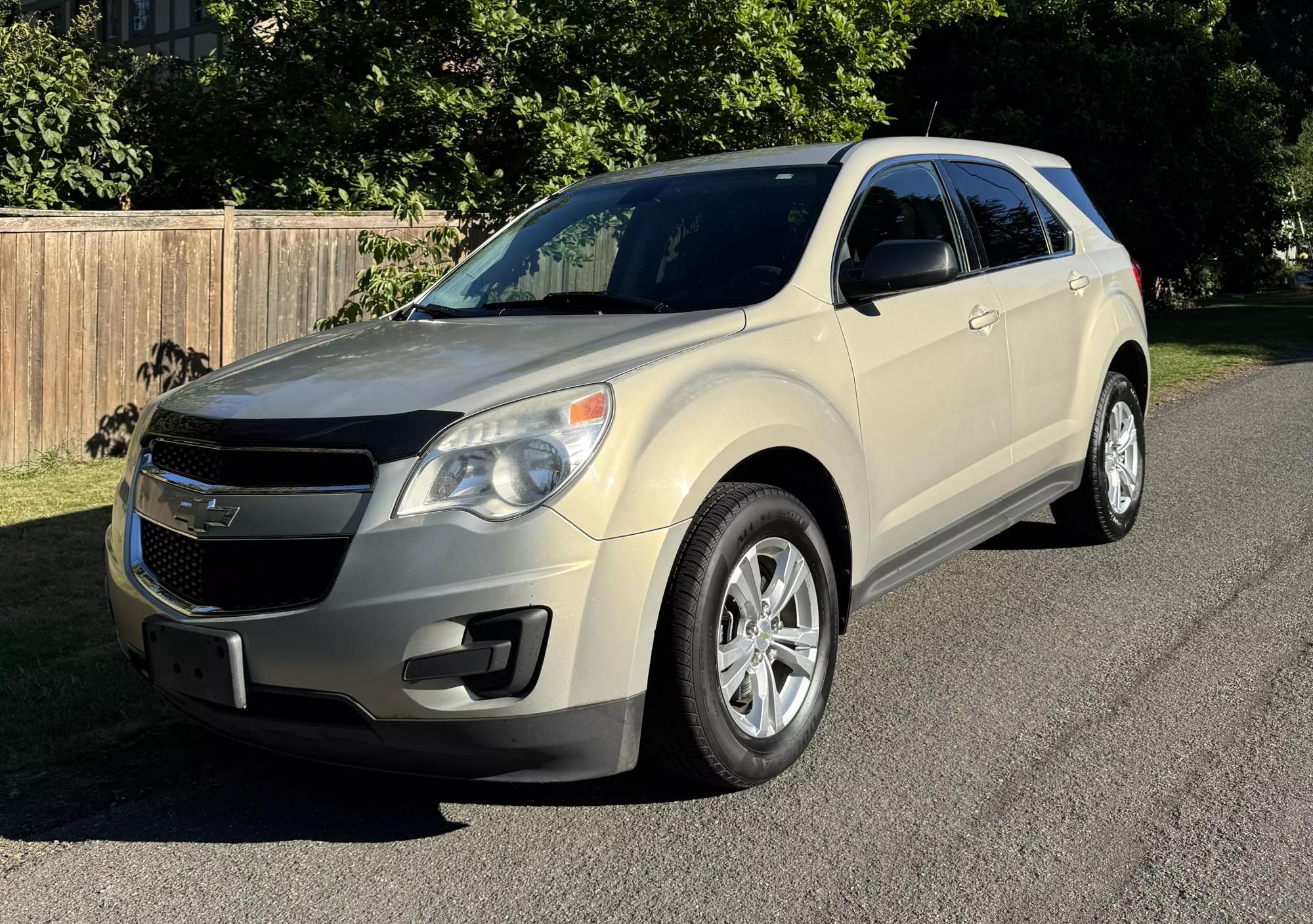 2011 Chevrolet Equinox LS photo 16