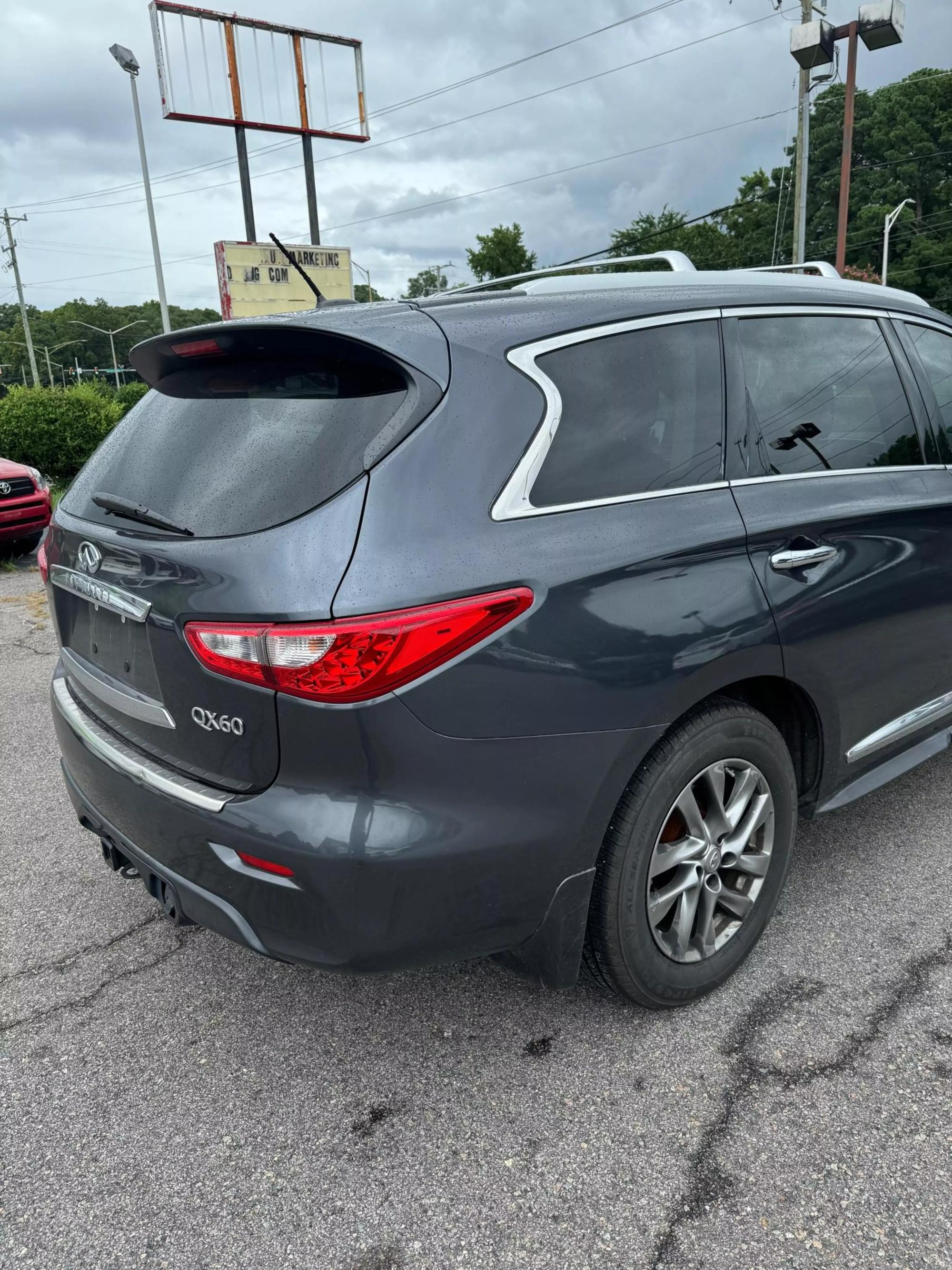 2014 INFINITI QX60 Base photo 18