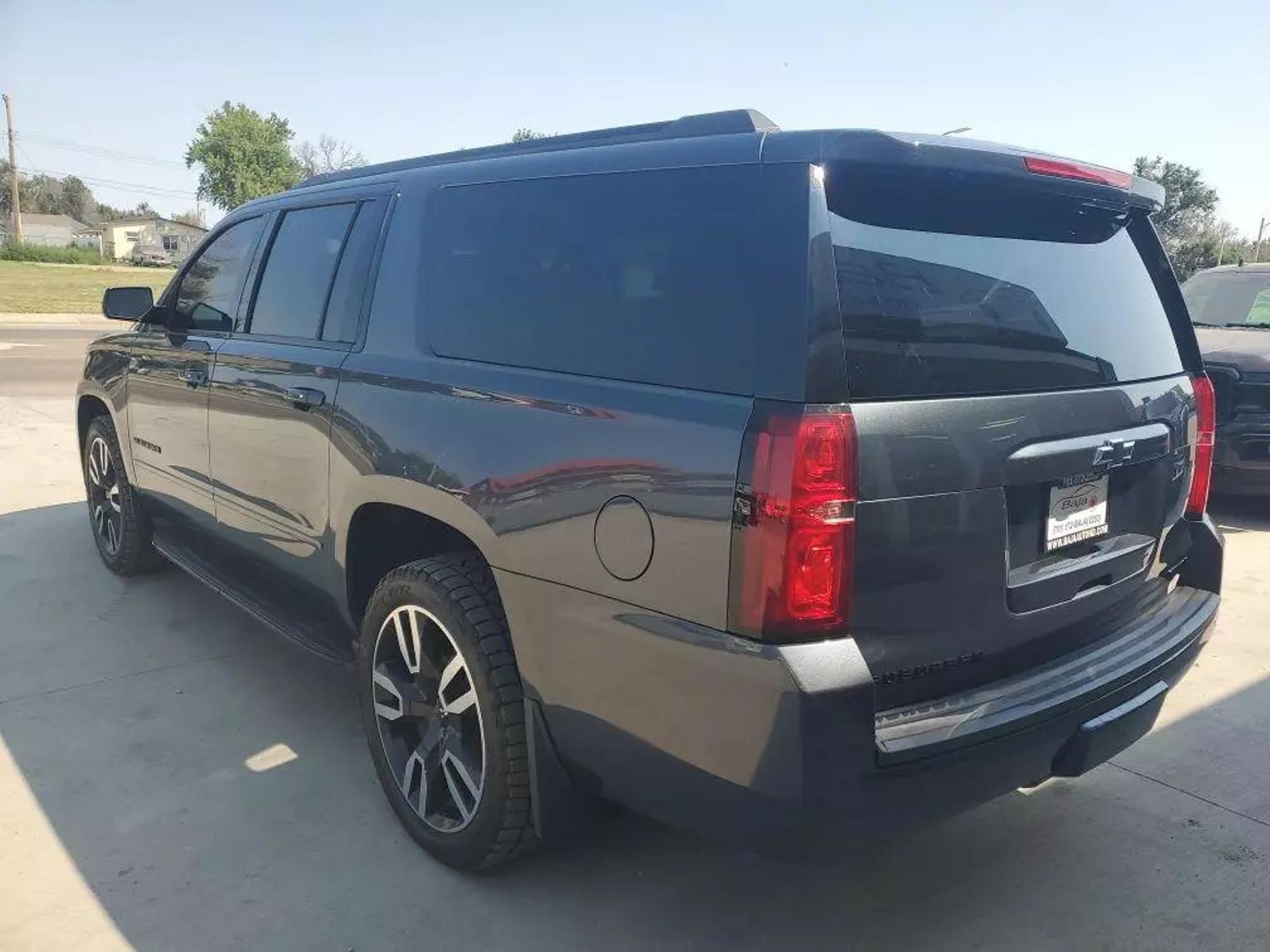 2019 Chevrolet Suburban Premier photo 47