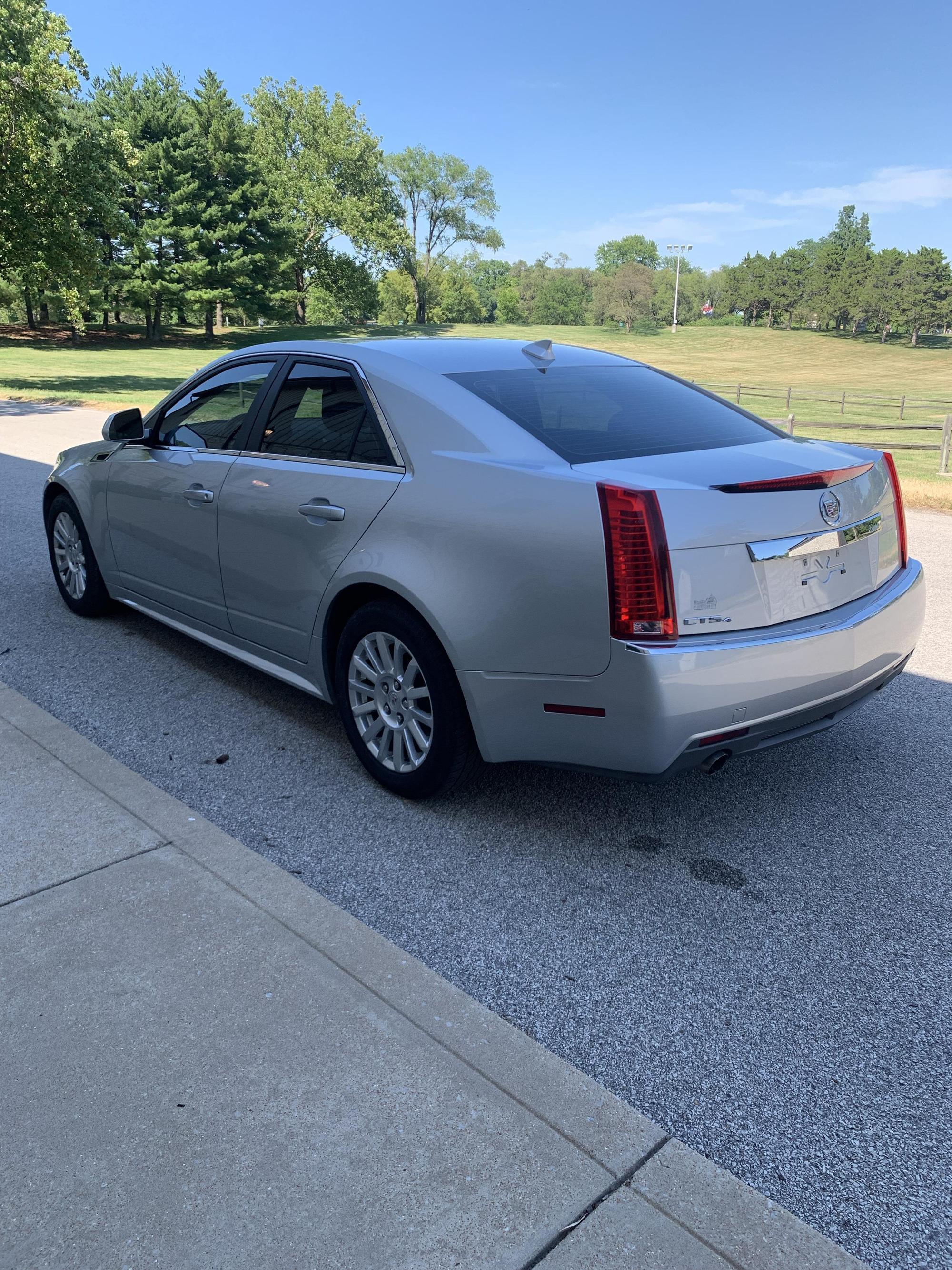 2012 Cadillac CTS Sport Sedan Base photo 23