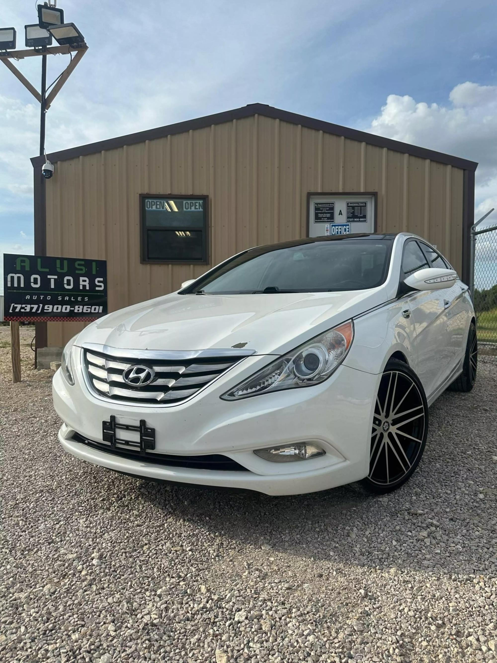 2012 Hyundai Sonata Limited photo 22