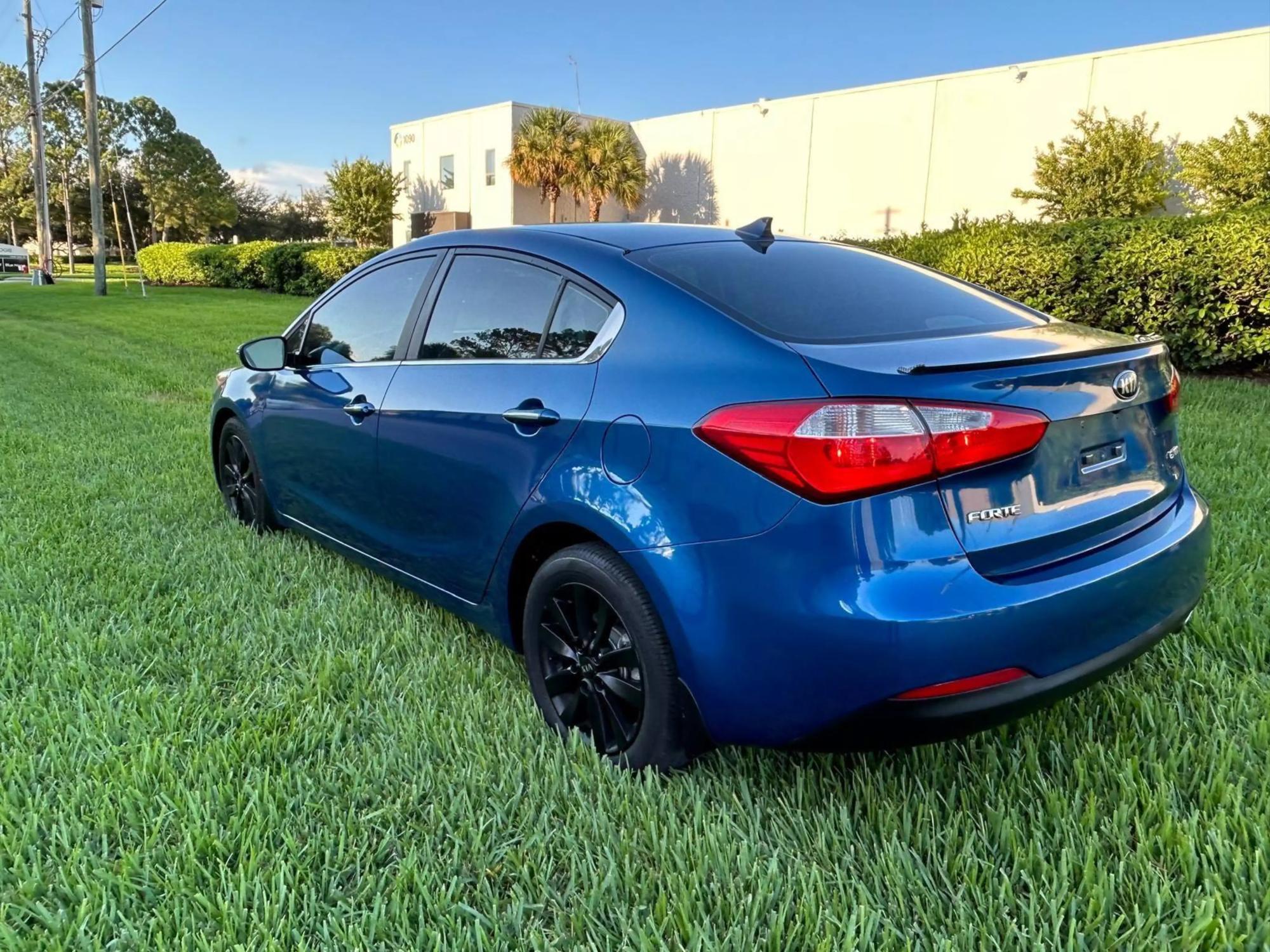 2014 Kia Forte EX photo 22