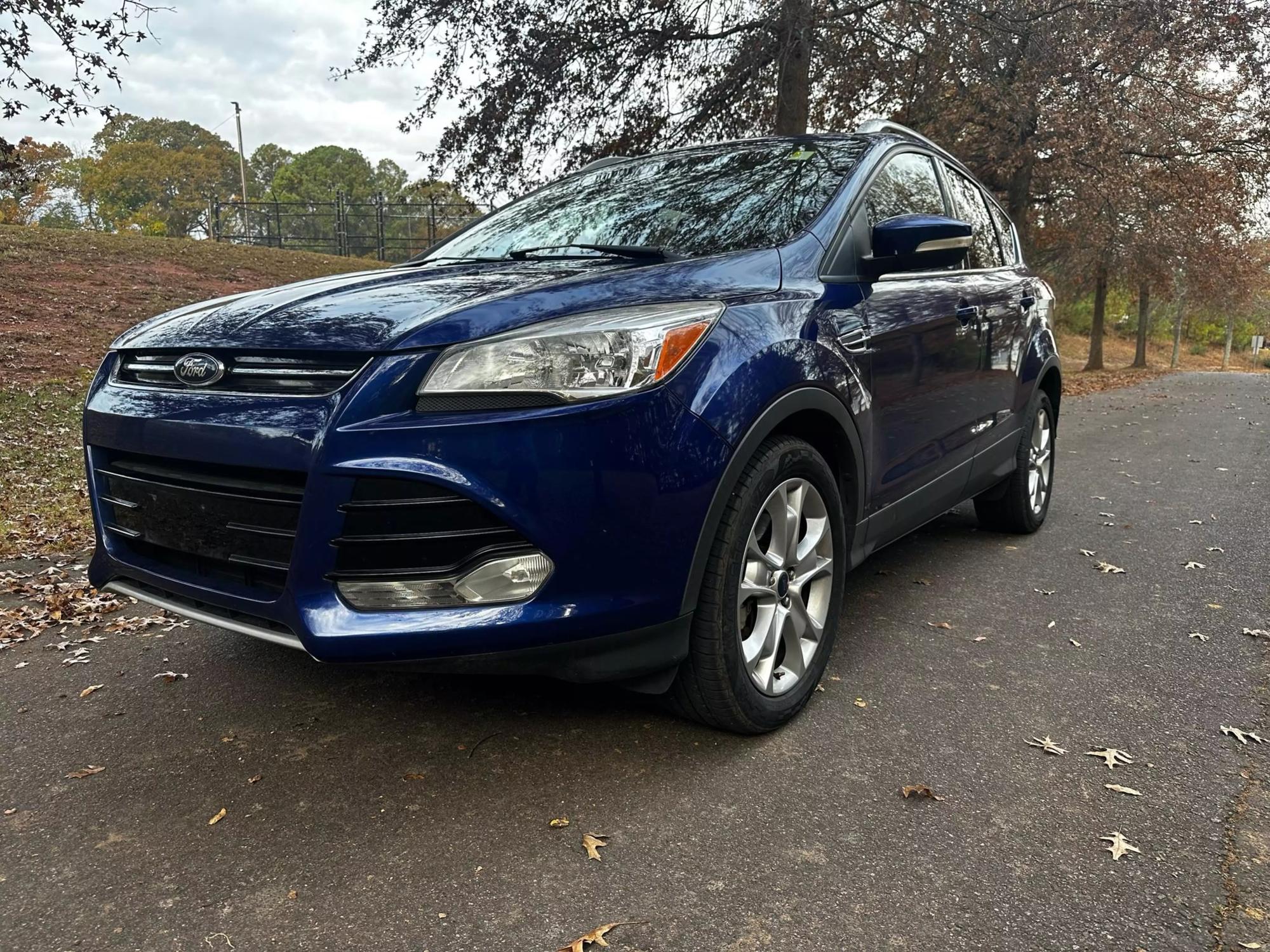 2014 Ford Escape Titanium photo 28