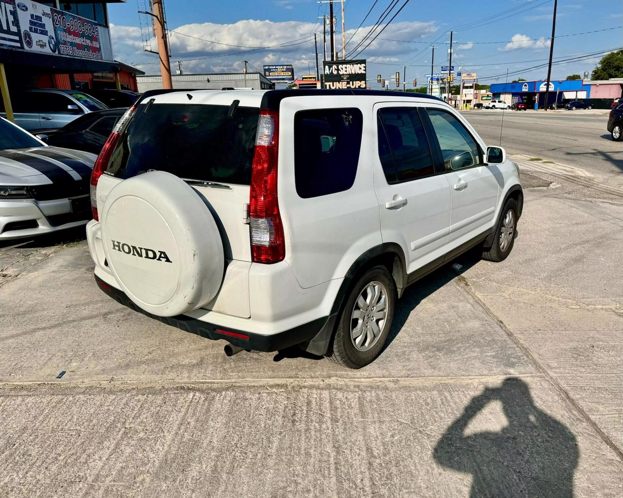 2005 Honda CR-V SE photo 15