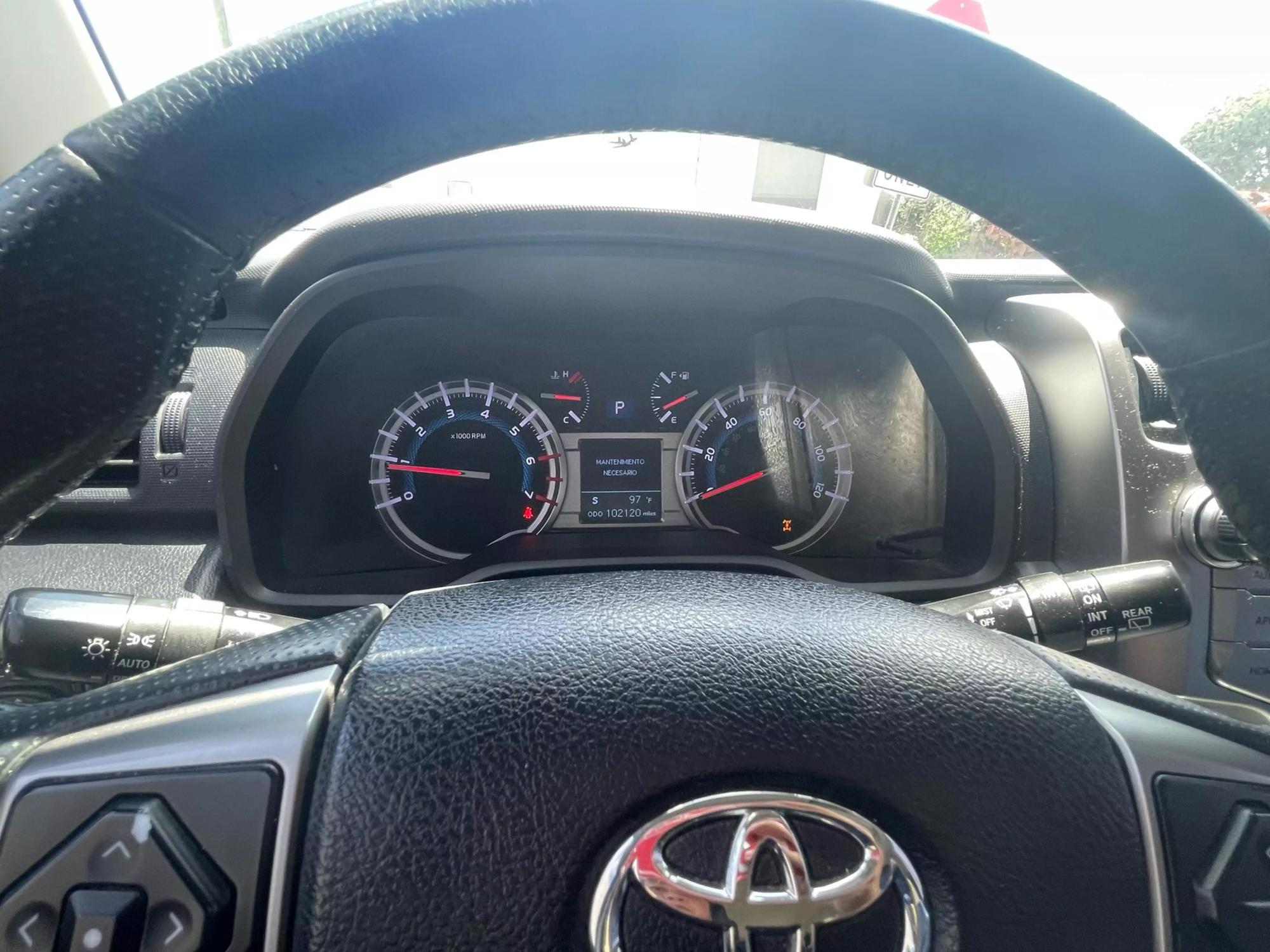 2017 Toyota 4Runner Limited photo 28