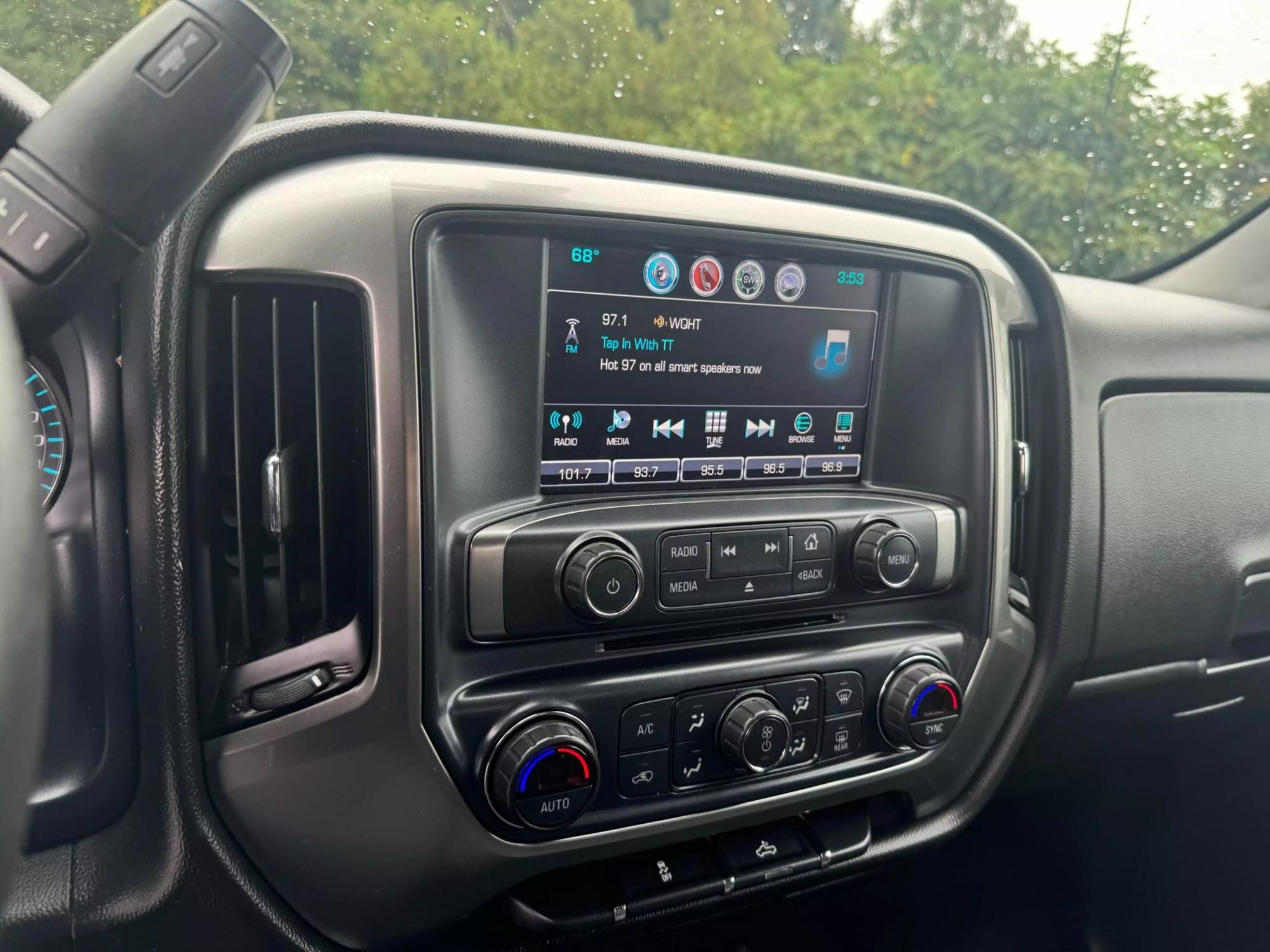 2018 Chevrolet Silverado 1500 LT photo 54