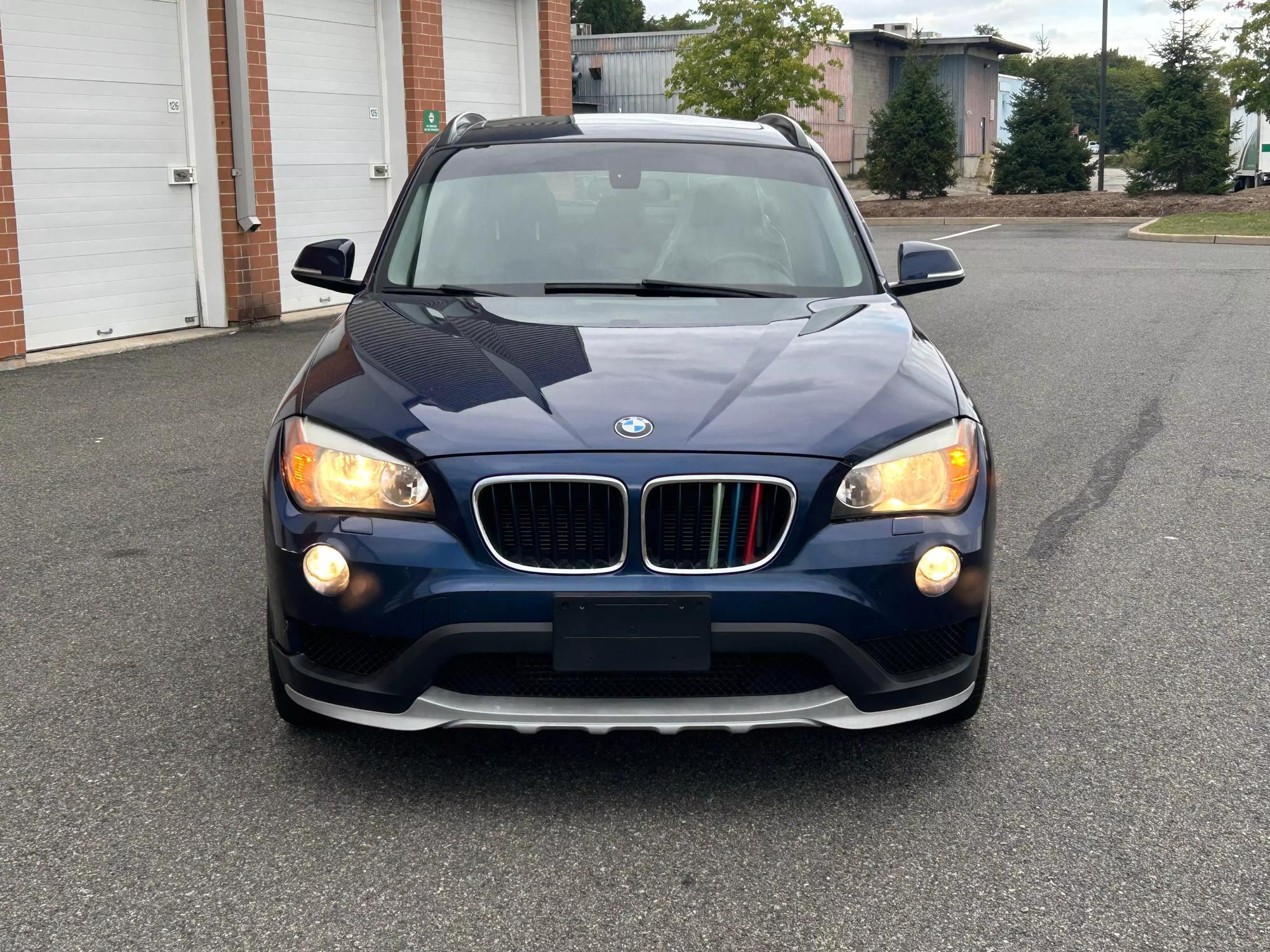 2015 BMW X1 28i photo 27