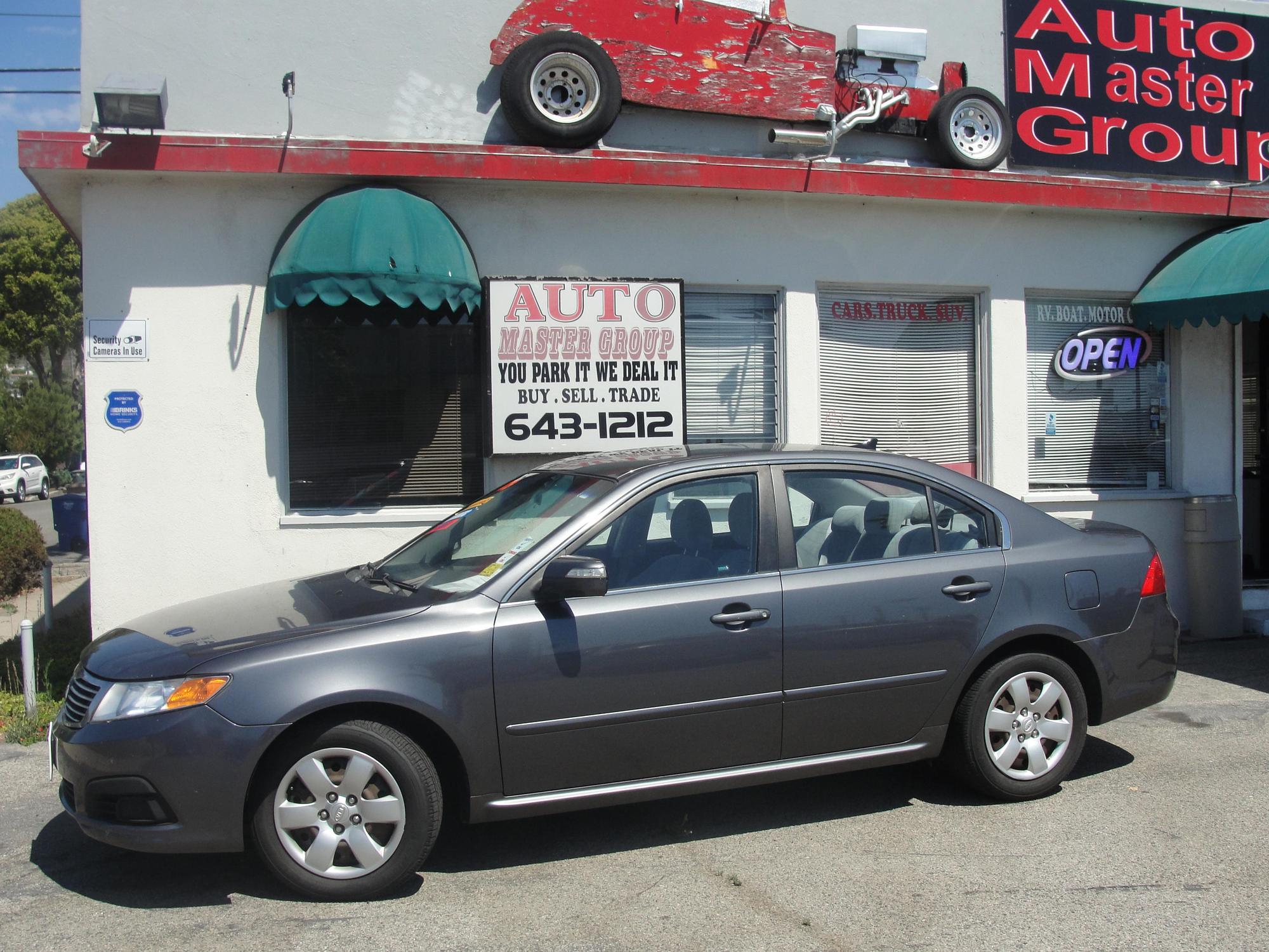 2009 Kia Optima LX photo 28