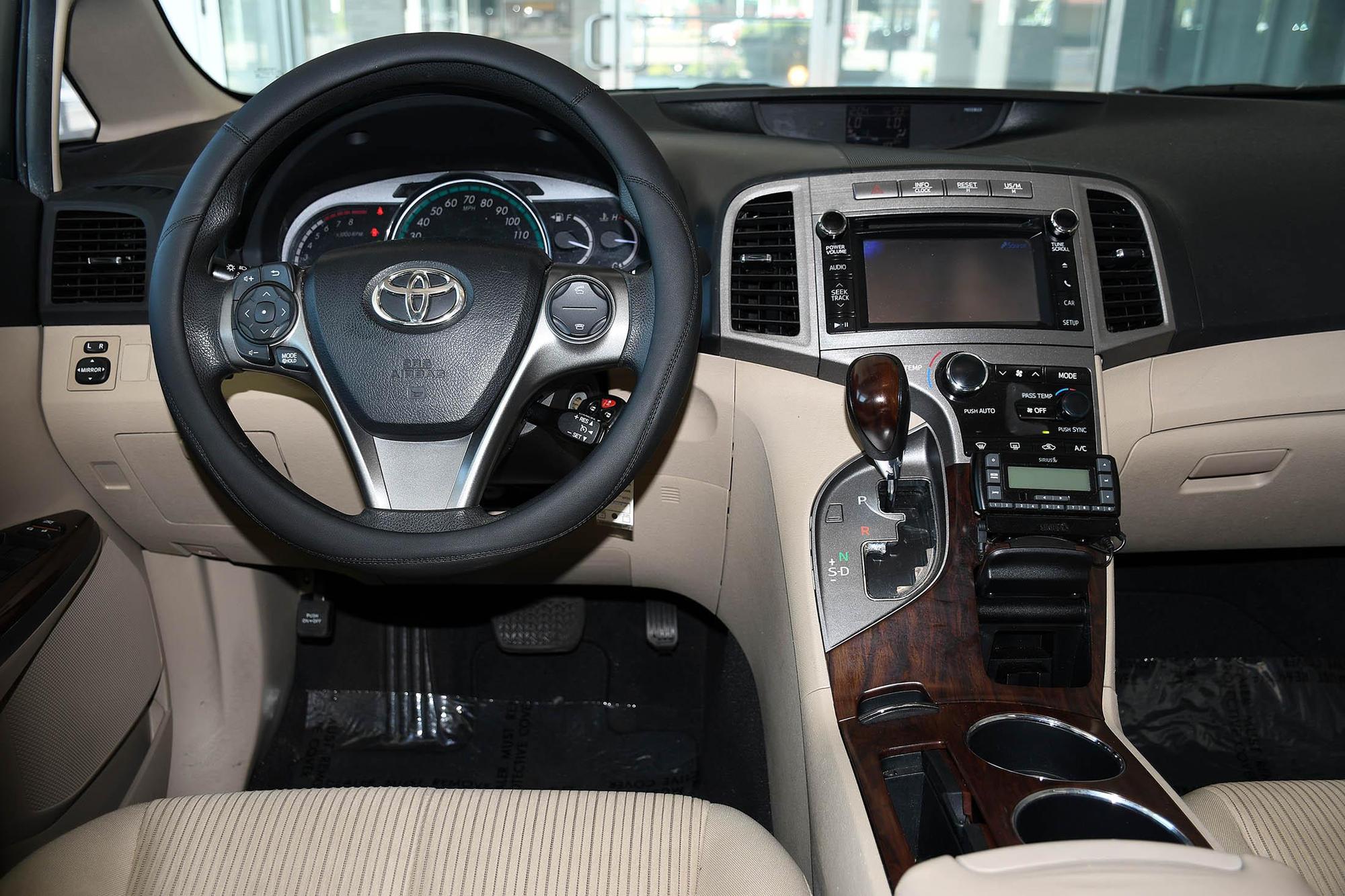 2013 Toyota Venza LE photo 58