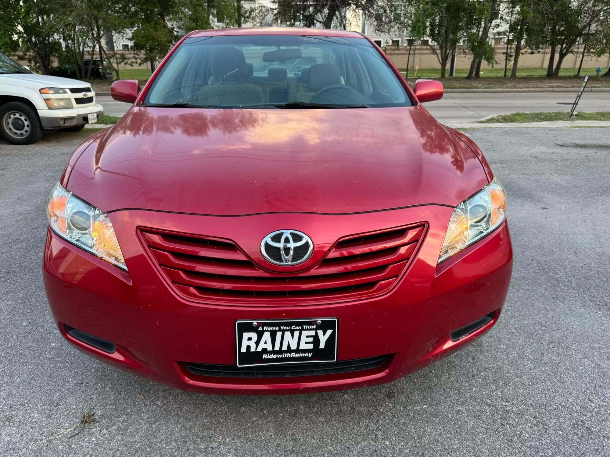 2009 Toyota Camry LE photo 11