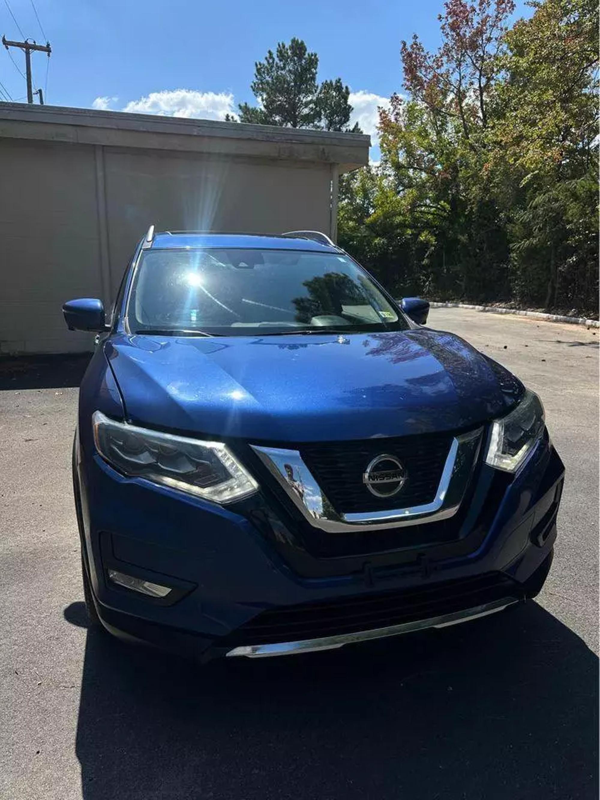 2018 Nissan Rogue SL photo 21