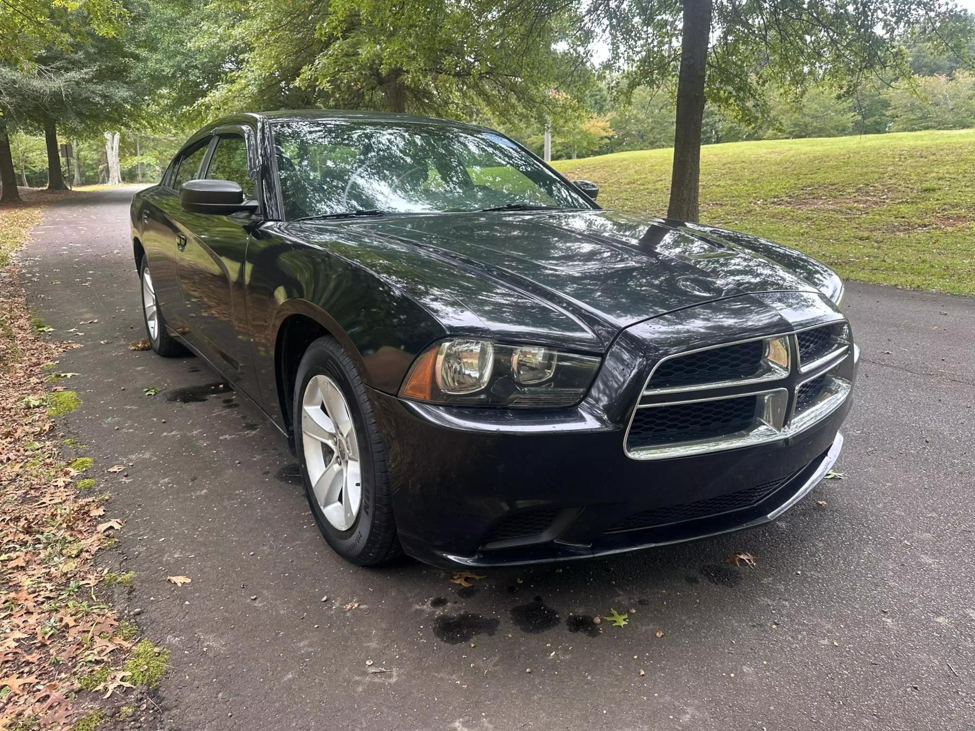 2013 Dodge Charger SE photo 30