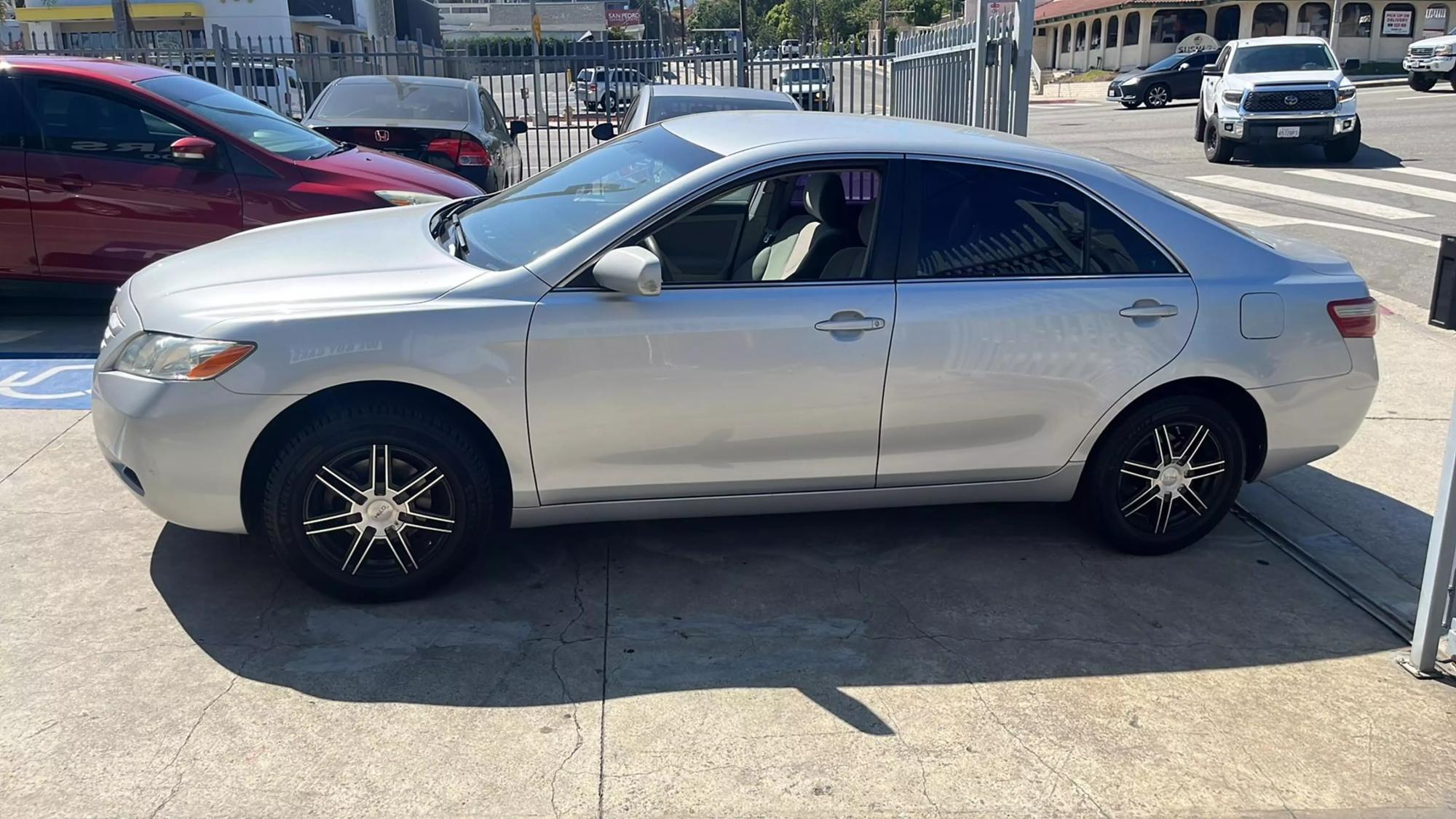 2007 Toyota Camry CE photo 31