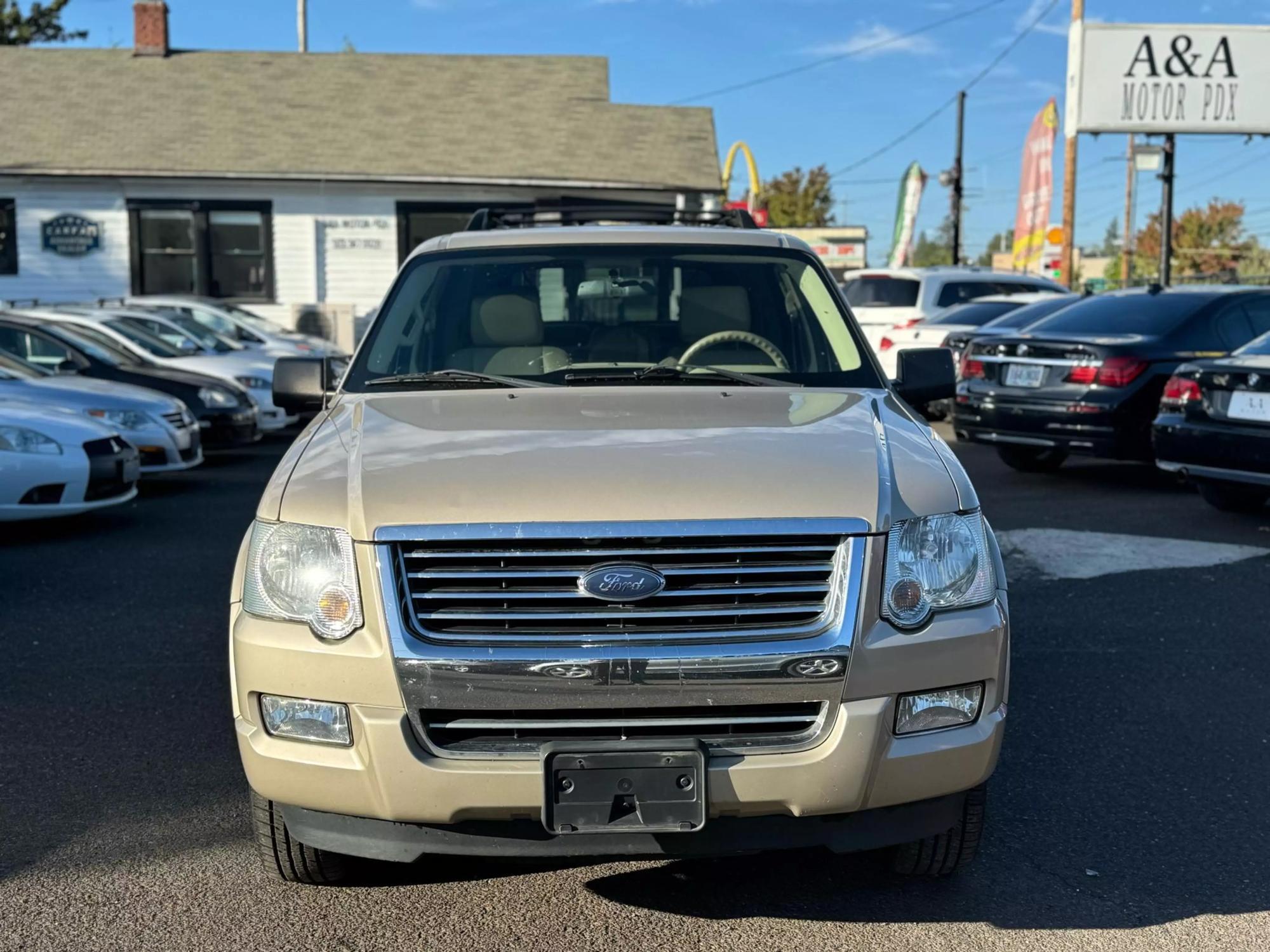 2007 Ford Explorer XLT photo 25