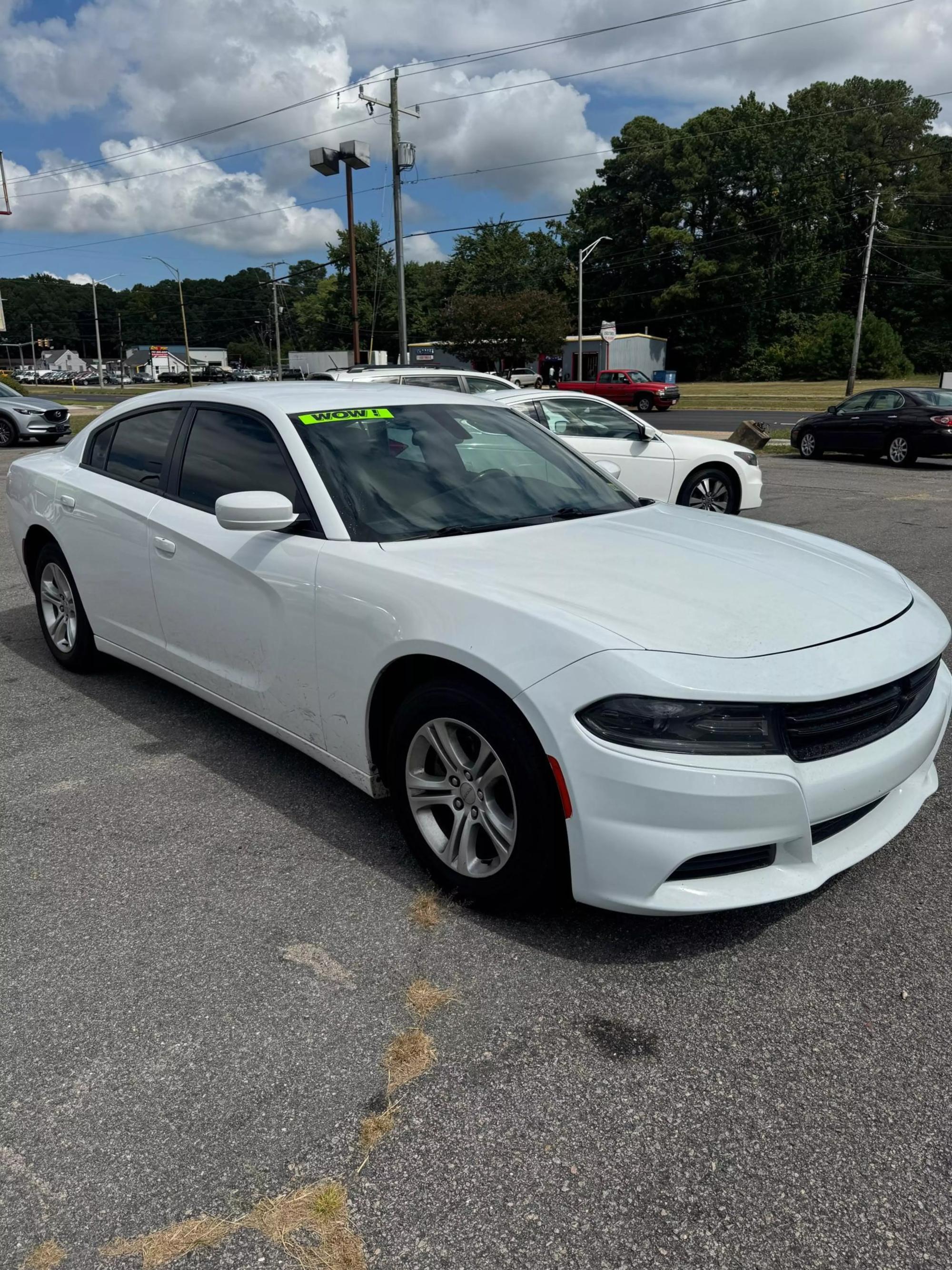 2019 Dodge Charger SXT photo 19