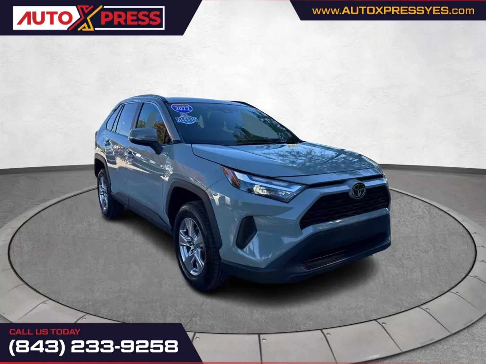 2022 Toyota RAV4 XLE photo 27