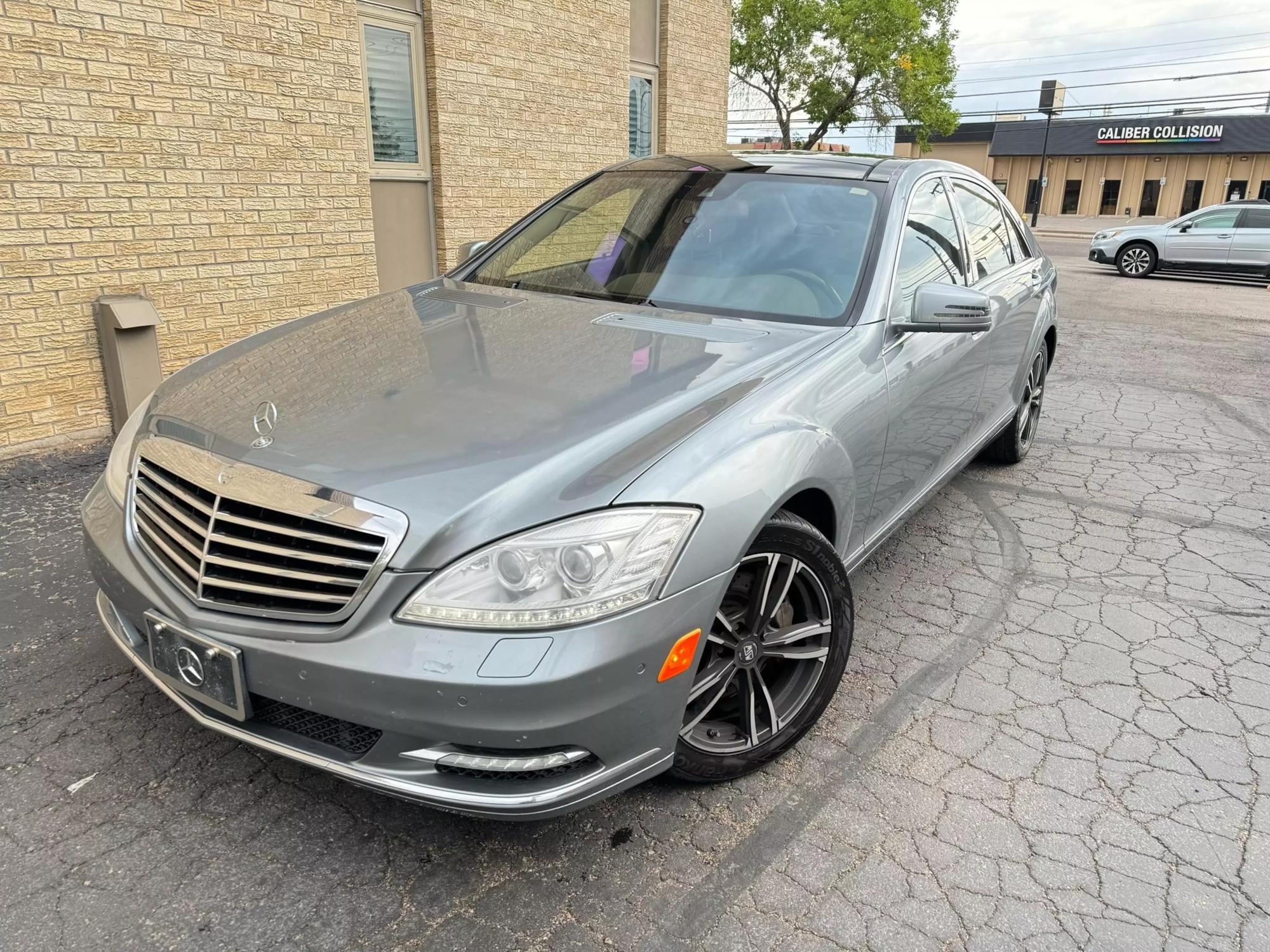 2013 Mercedes-Benz S-Class S550 photo 34