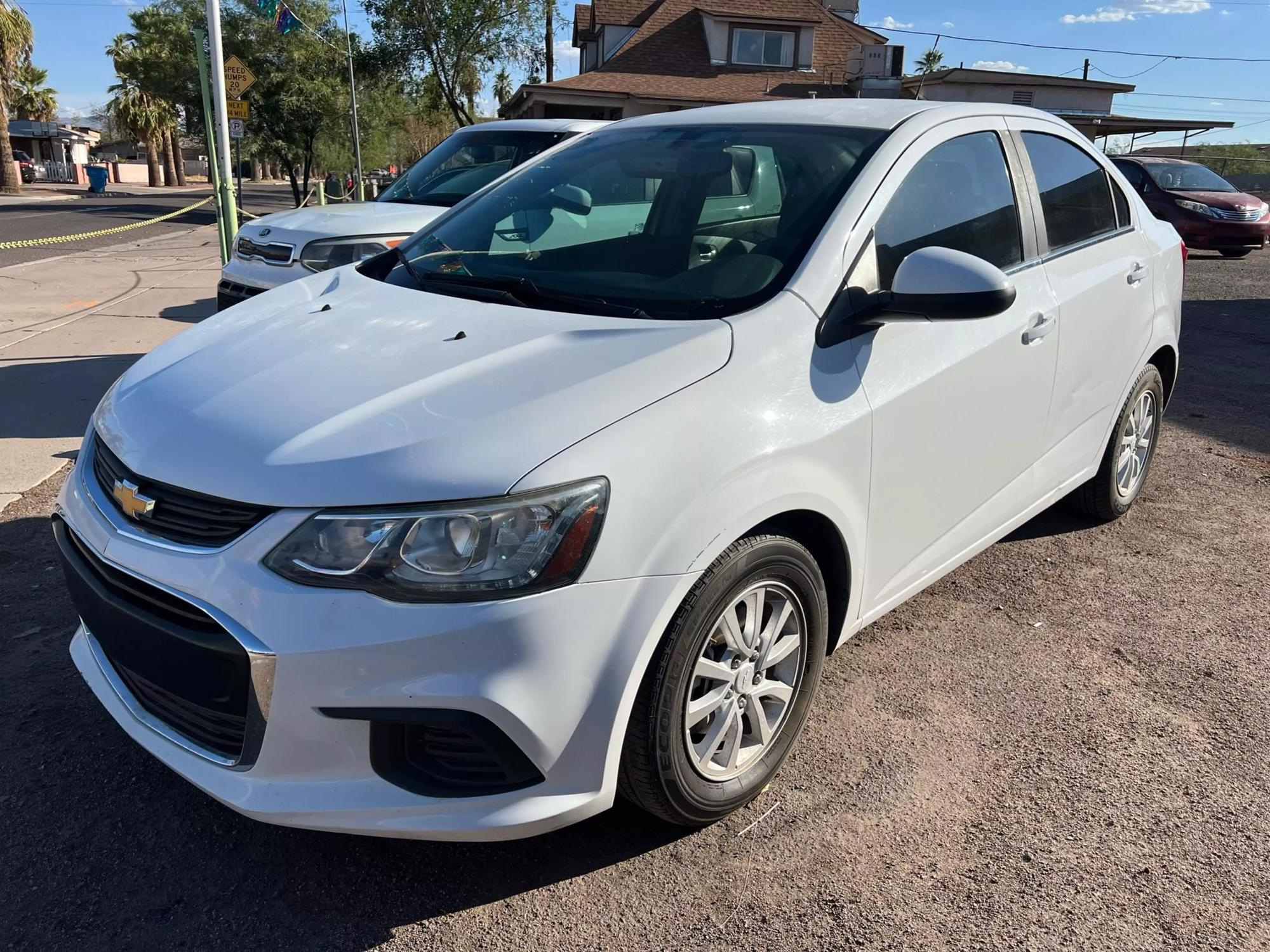 2017 Chevrolet Sonic LT photo 2