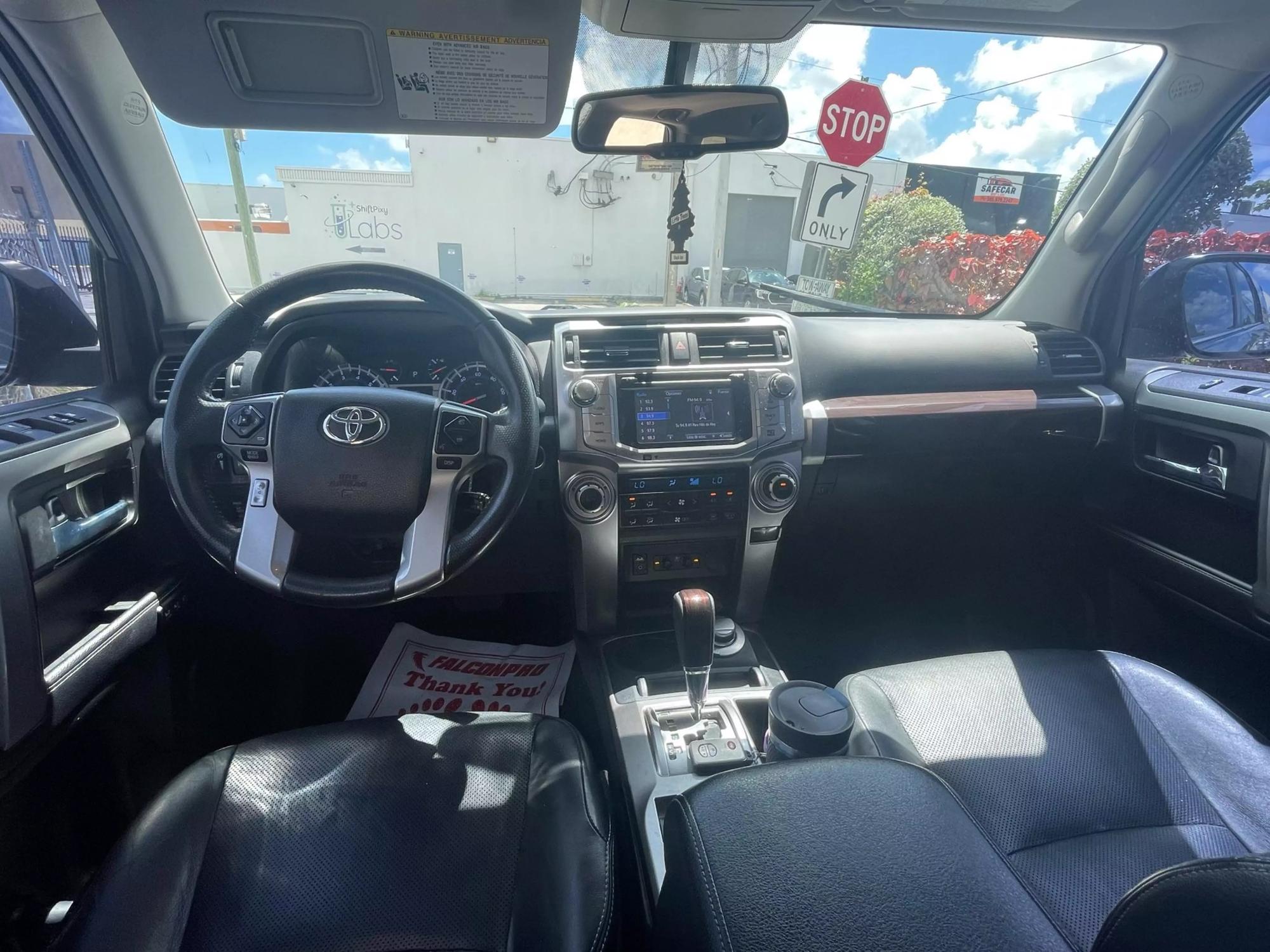 2017 Toyota 4Runner Limited photo 23