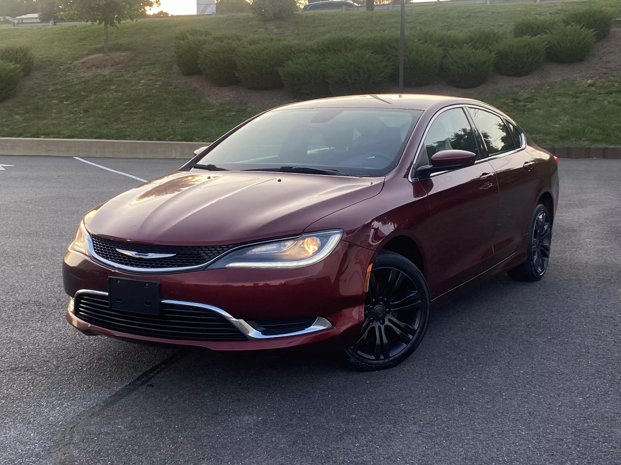 2015 Chrysler 200 Limited photo 26