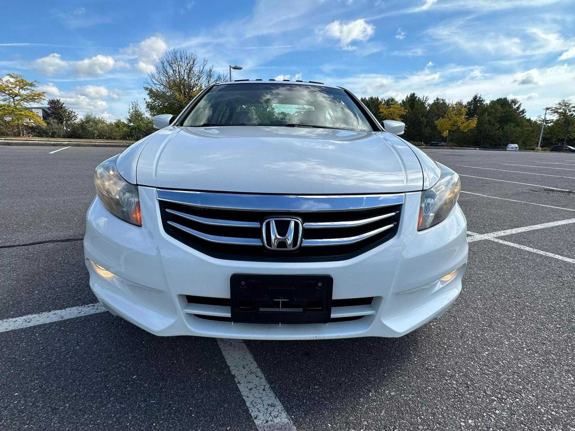 2012 Honda Accord EX-L V6 photo 29