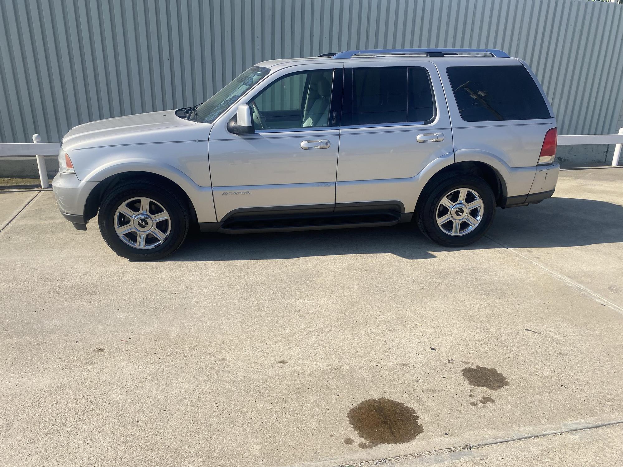 2005 Lincoln Aviator Luxury photo 6