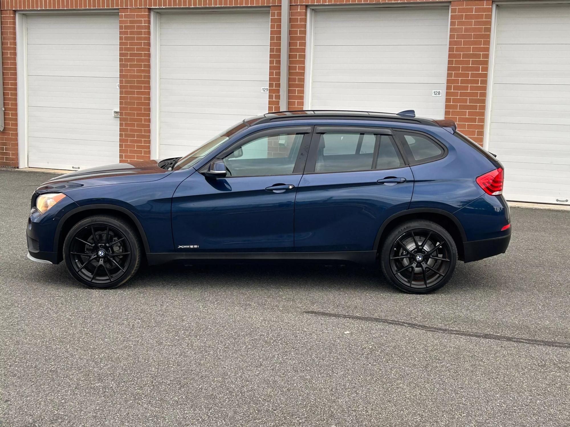 2015 BMW X1 28i photo 28