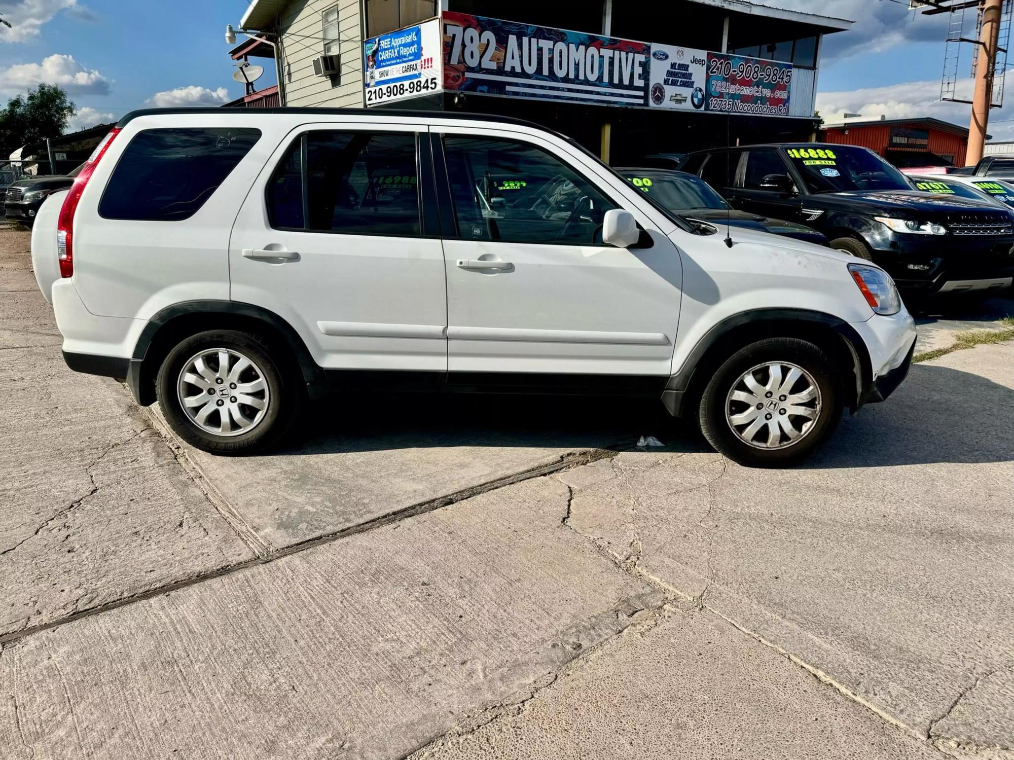 2005 Honda CR-V SE photo 13