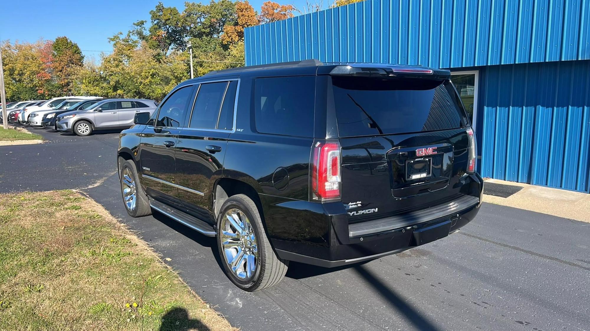 2017 GMC Yukon SLT photo 22